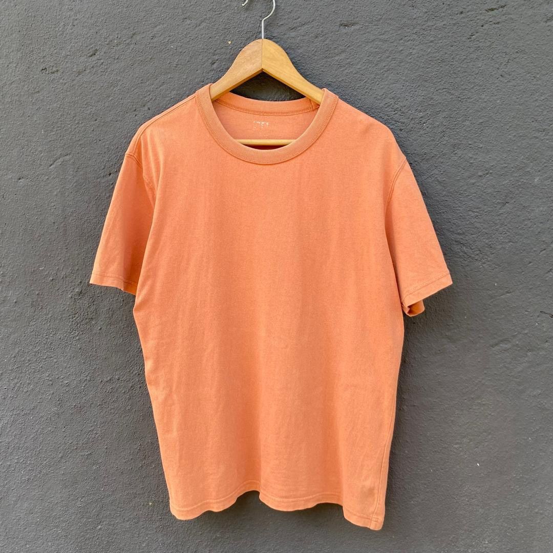 Other Thrashed Faded Christophe Lemaire X Uniqlo Tee Size US L / EU 52-54 / 3 - 1 Thumbnail