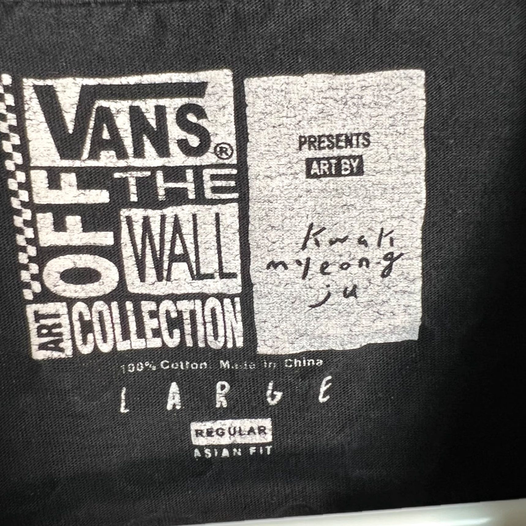 Vans Vans Off The Wall Art By Myeong Ju Collection T-Shirt Large Black Mens Shirt Regular Cotton Logo Short Sleeve Crew Neck Vintage: No Size US L / EU 52-54 / 3 - 3 Thumbnail