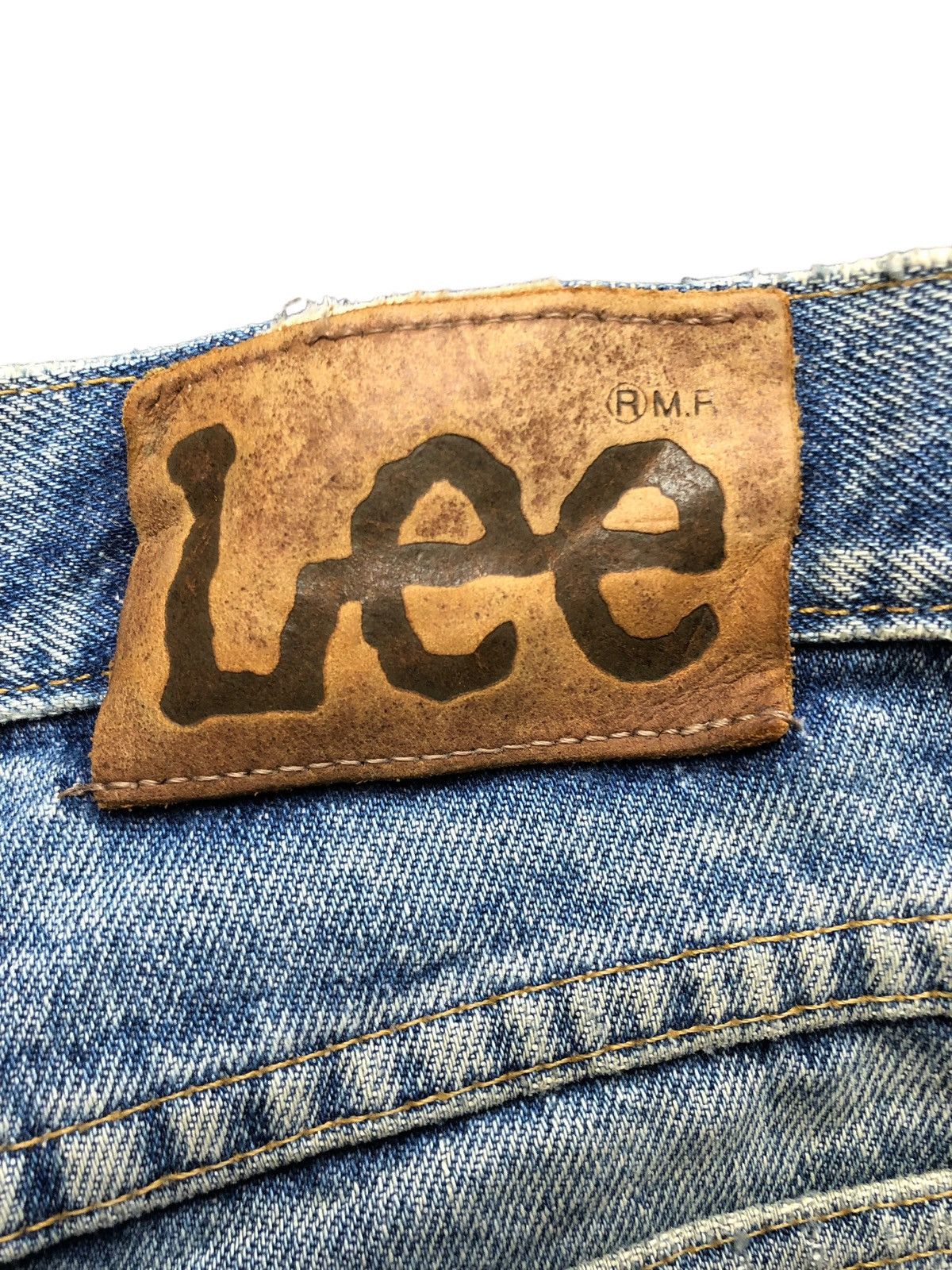 If Six Was Nine × Le Grande Bleu (L.G.B.) × Lee Vintage Lee Riders Distressed Jeans Made in USA Size US 30 / EU 46 - 14 Thumbnail