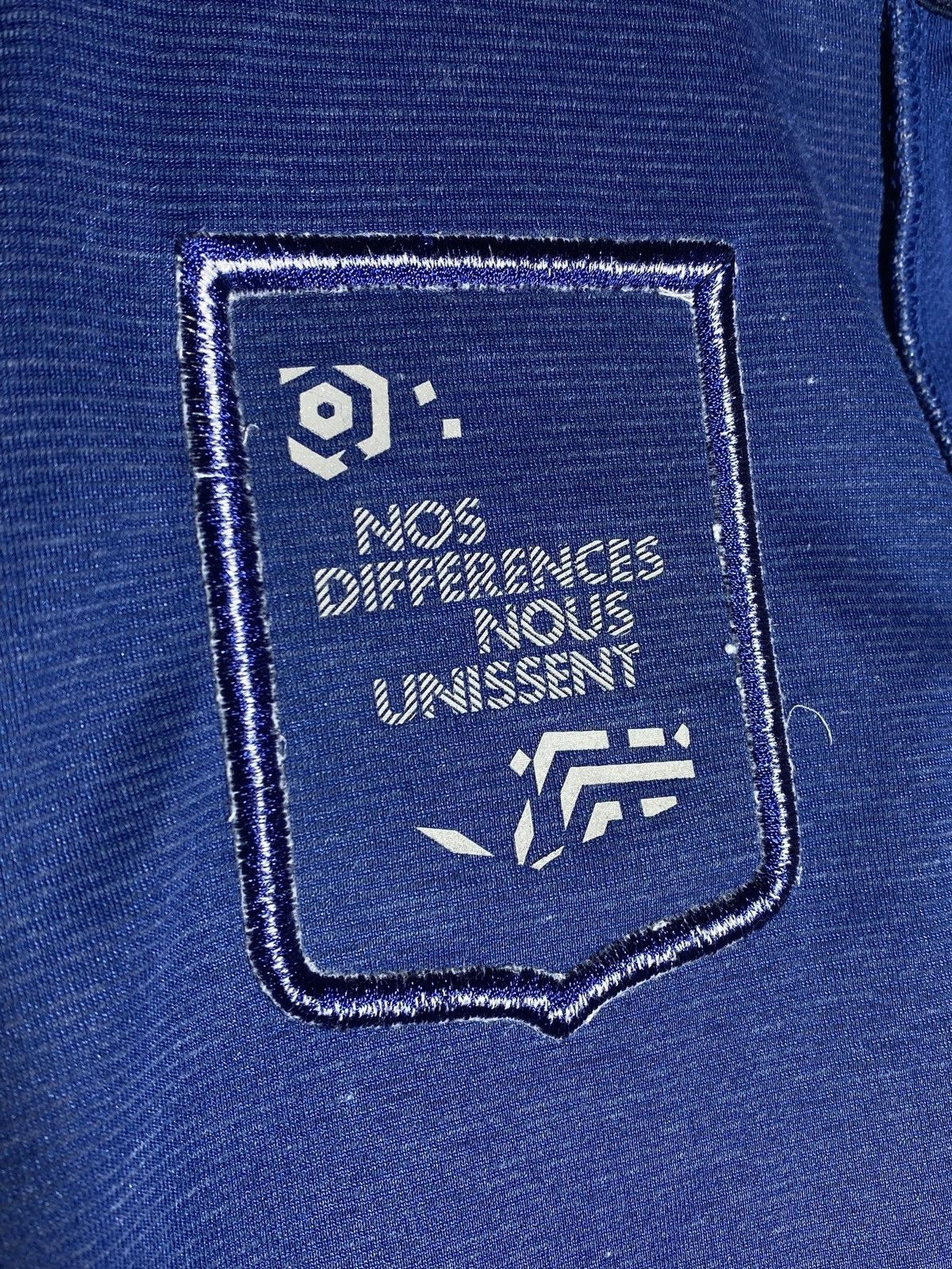 Nike Nike France National Team 2011 Home Football Shirt Size US M / EU 48-50 / 2 - 4 Thumbnail