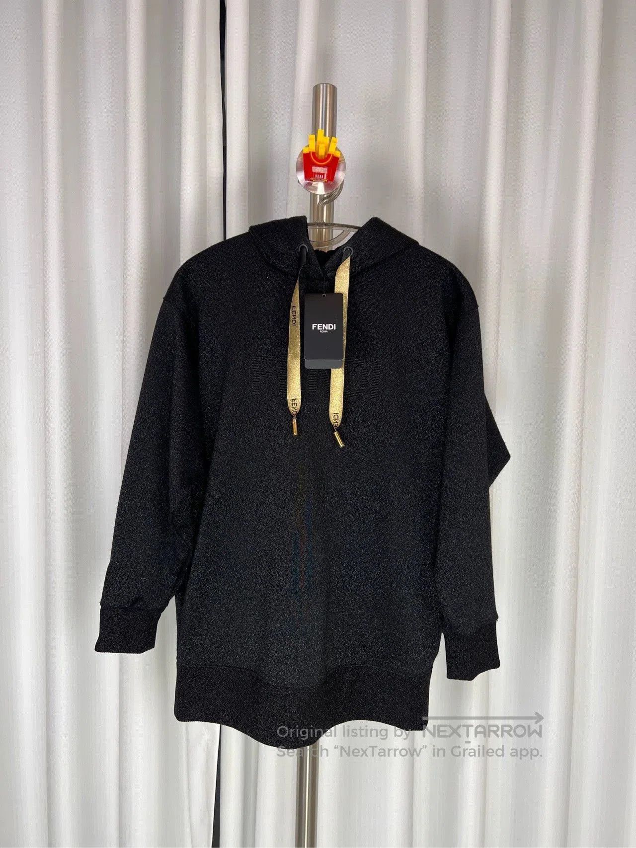 Fendi Fendi Women's Black Logo Hoodie XXS. Size US XXS / EU 40 - 1 Thumbnail