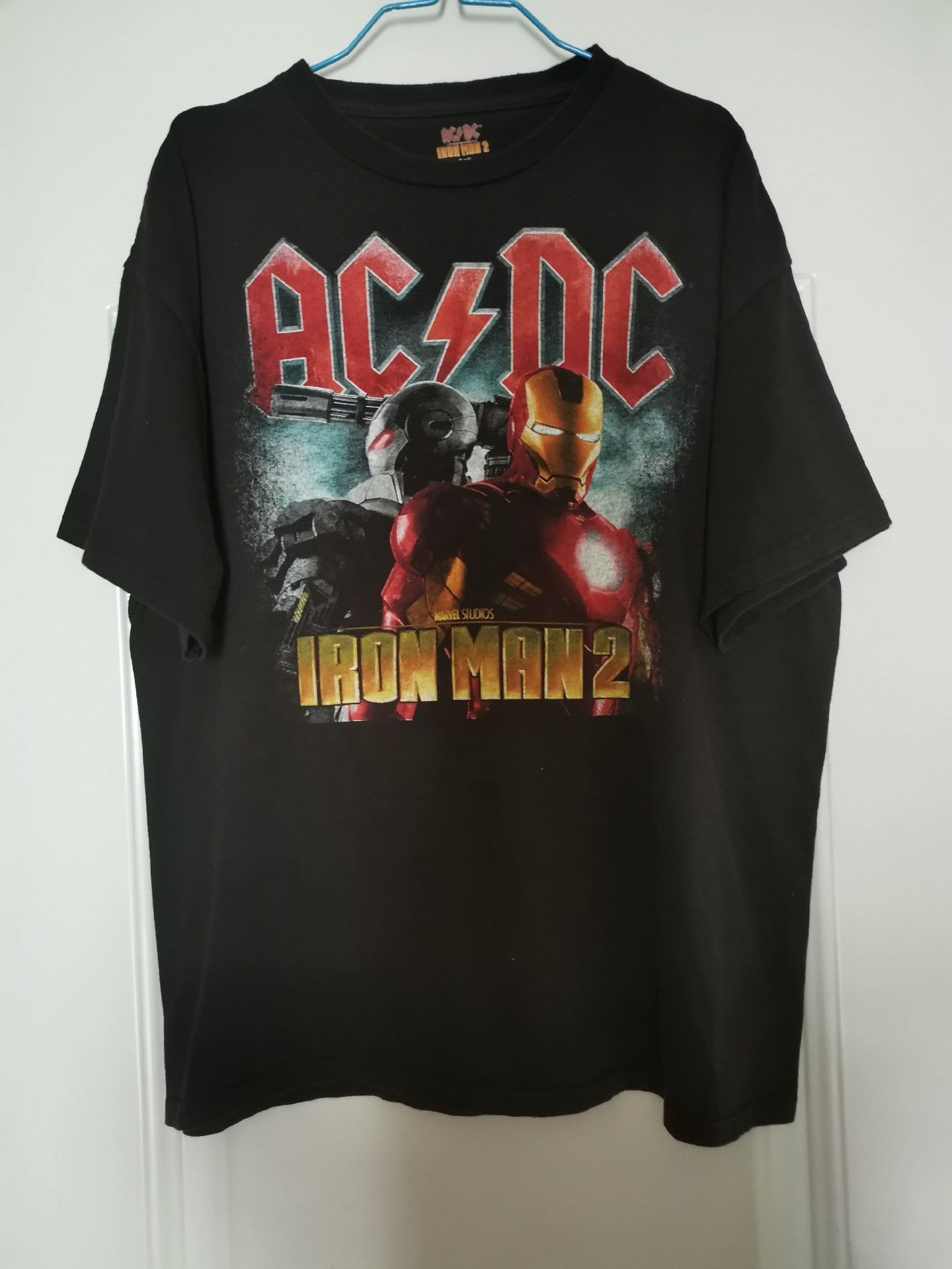 Vintage ACDC Iron Man Vintage Short Sleeve T Size US M / EU 48-50 / 2 - 1 Thumbnail