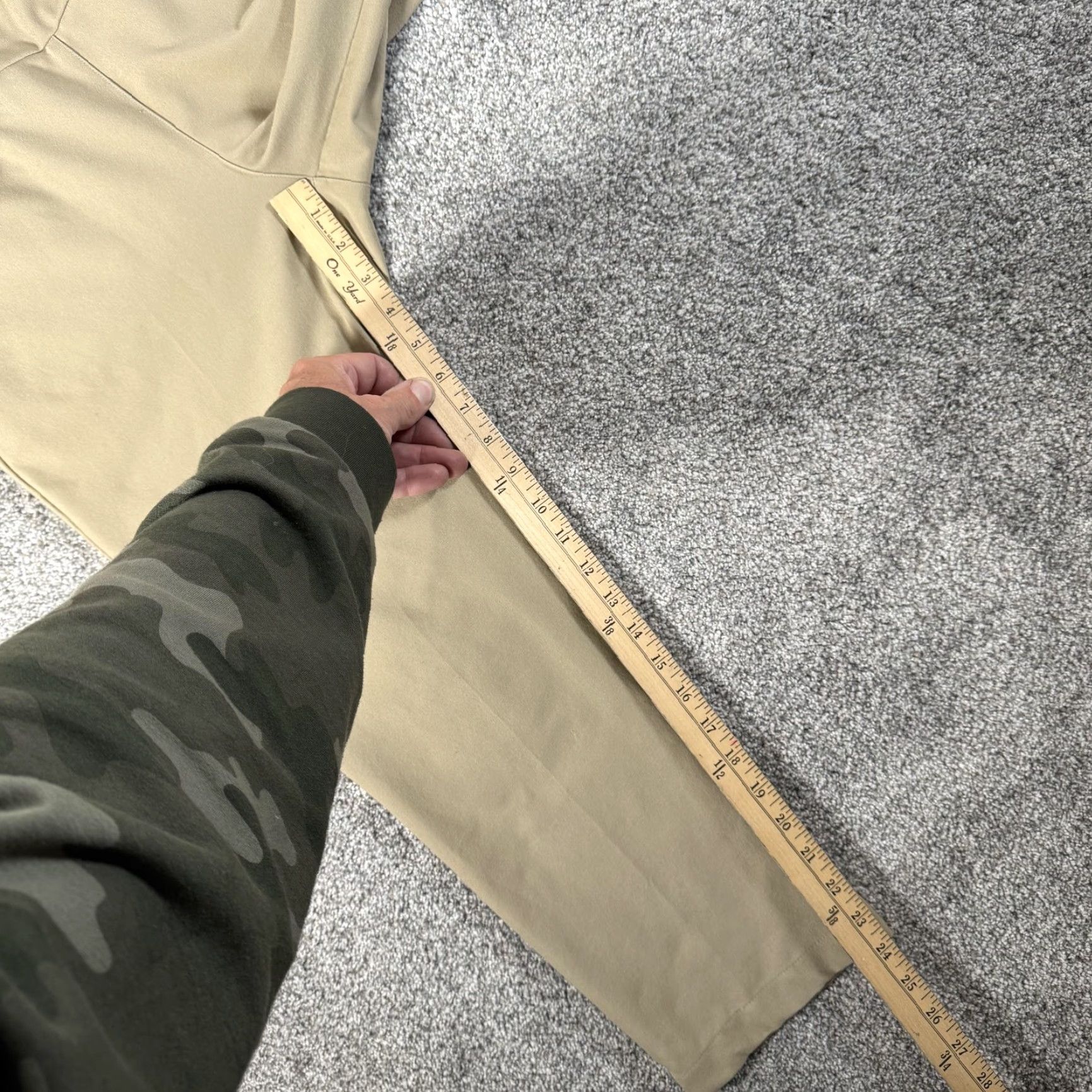 Adidas Adidas Pants Womens Medium Khaki Pull On Tapered Stretch Ankle Pockets DP7239 Size 32" / US 10 / IT 46 - 4 Thumbnail