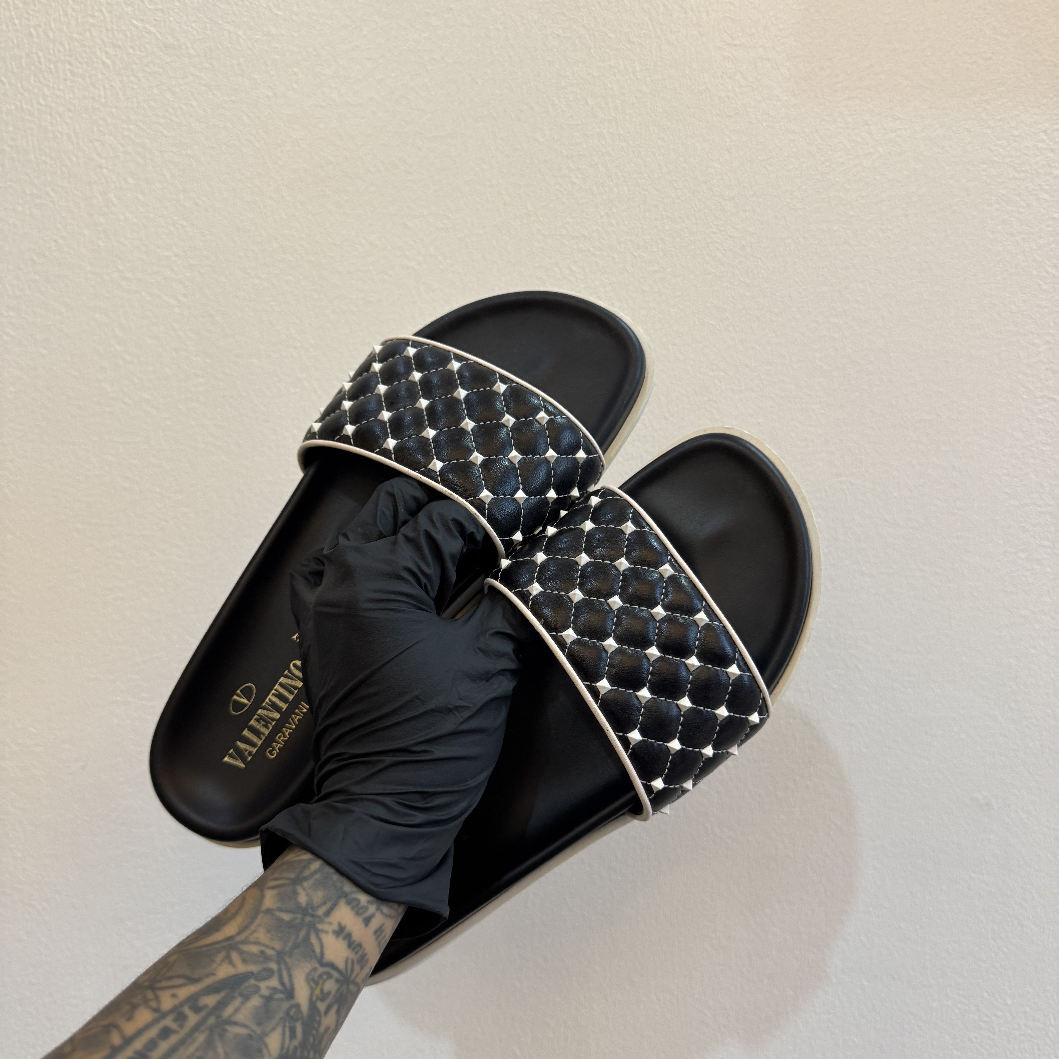 Valentino Valentino Garavani Rockstud Spike Leather Slides Size US 8 / IT 38 - 2 Thumbnail