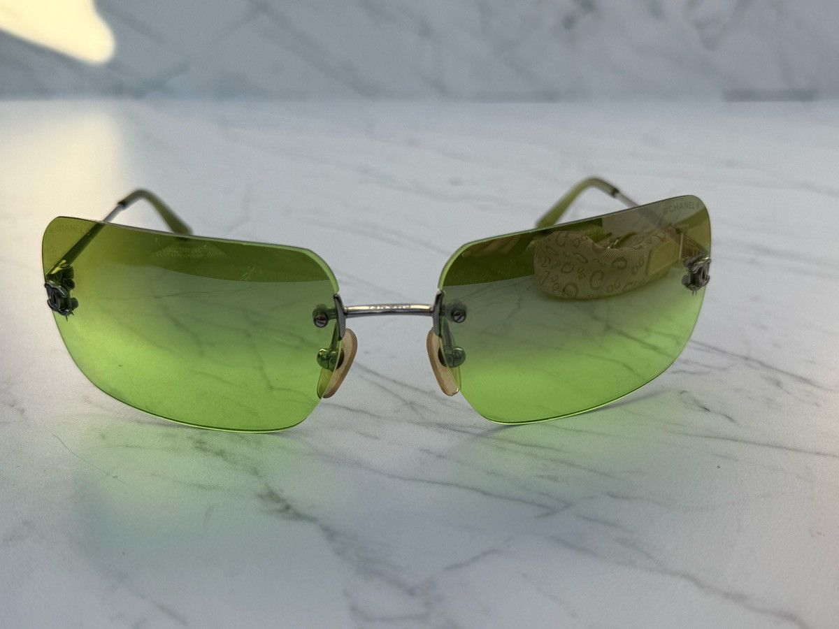 Chanel Chanel vintage sunglasses 4017 Green rare lens Size ONE SIZE - 10 Thumbnail