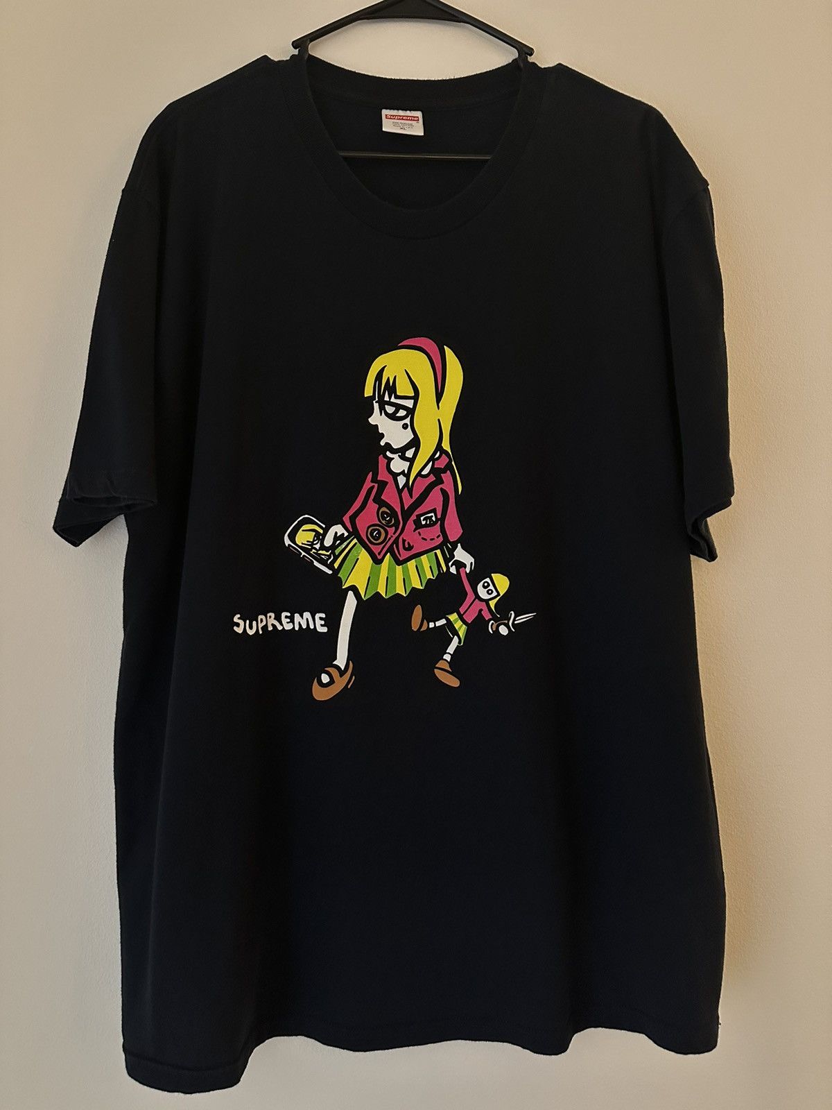 Supreme Supreme Suzie Switchblade Tee Size US XL / EU 56 / 4 - 1 Thumbnail