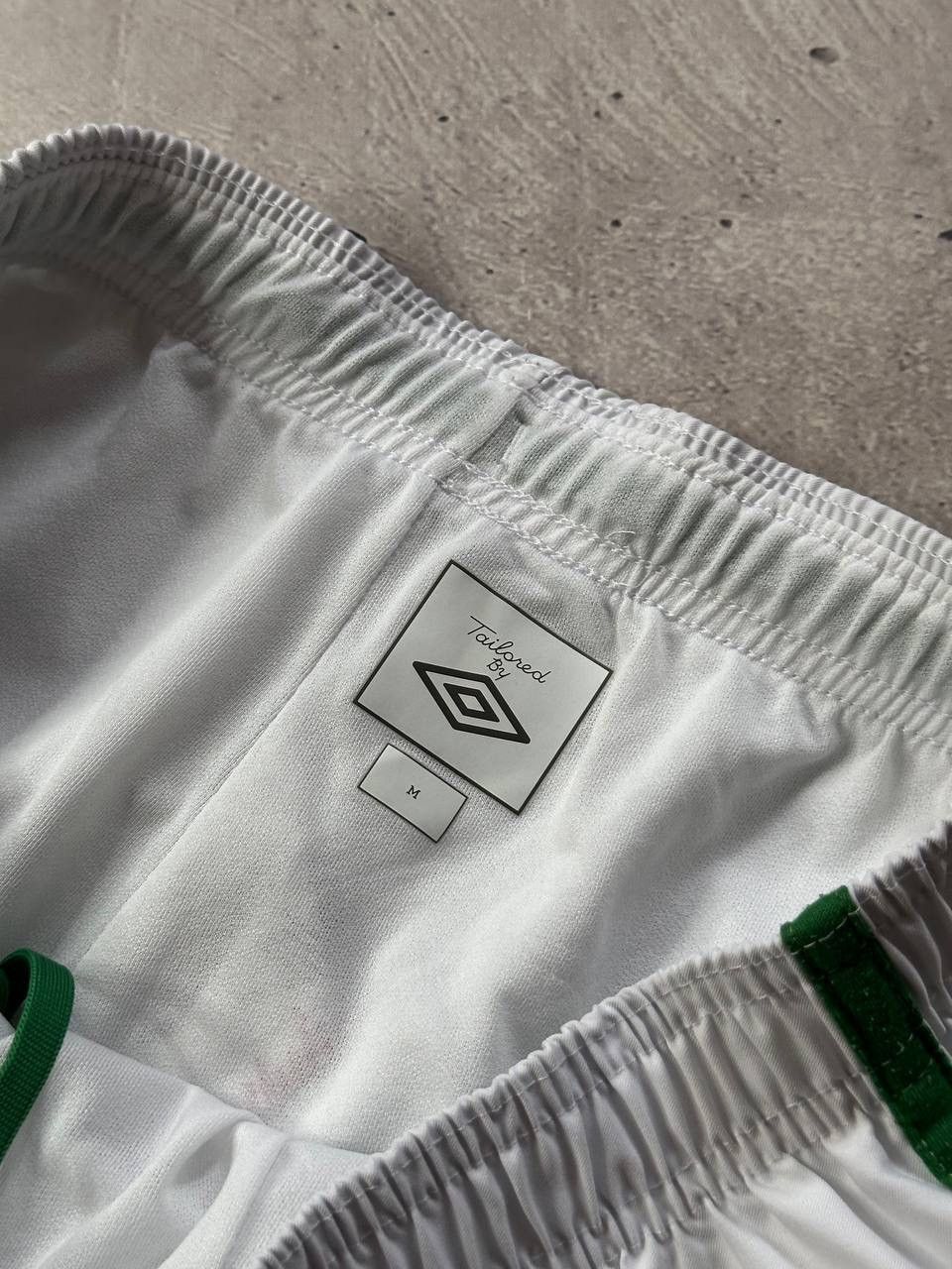 Umbro × Vintage Umbro Ireland National Team Soccer Shorts Size US 32 / EU 48 - 4 Thumbnail
