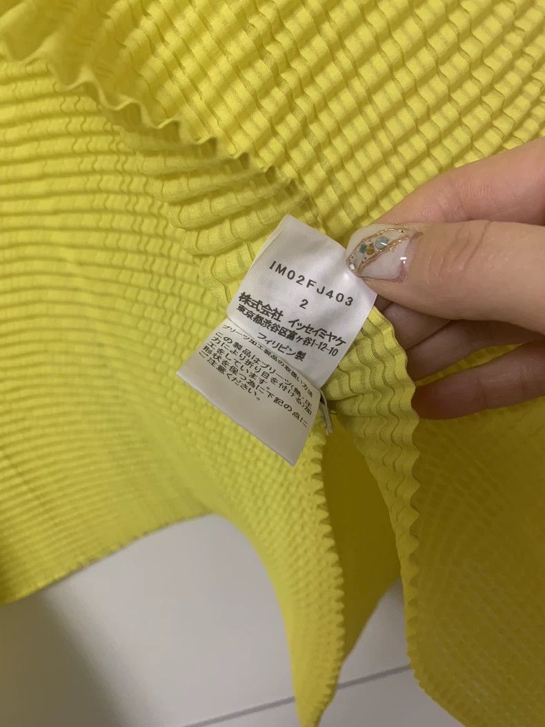 Issey Miyake Issey Miyake size:2 Yellow pleated cardigan Size M / US 6-8 / IT 42-44 - 3 Thumbnail