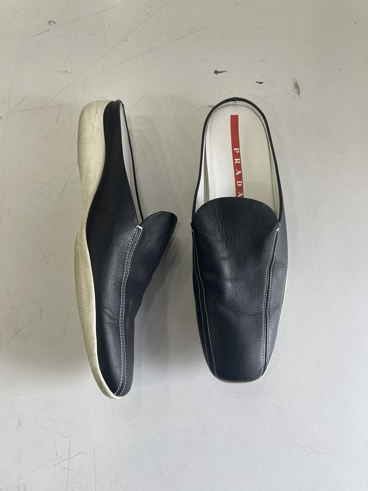Designer × Prada × Vintage Prada 2000s vintage leather mules flats Size US 7 / IT 37 - 1 Thumbnail