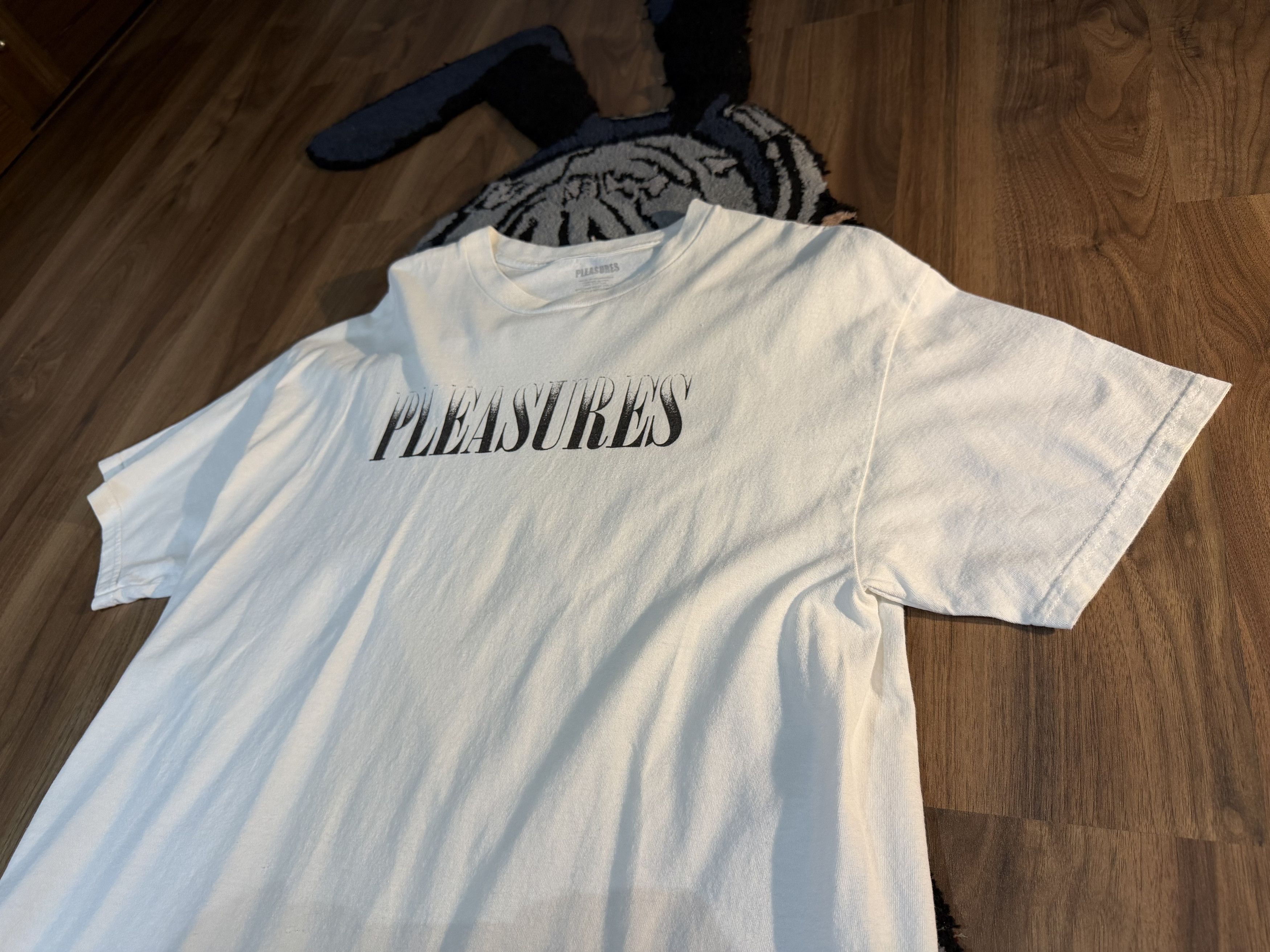 Pleasures PLEASURES logo shirt Size US XL / EU 56 / 4 - 1 Thumbnail