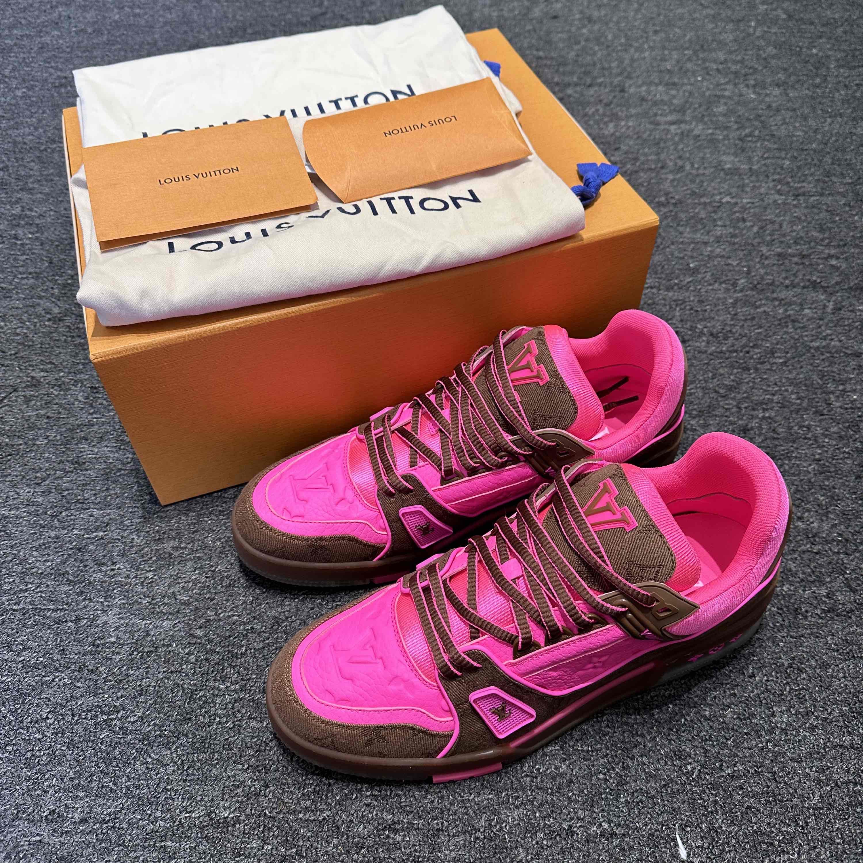 Louis Vuitton Louis Vuitton Trainer Low-Top Sneakers Size 10 Size US 10 / EU 43 - 1 Thumbnail