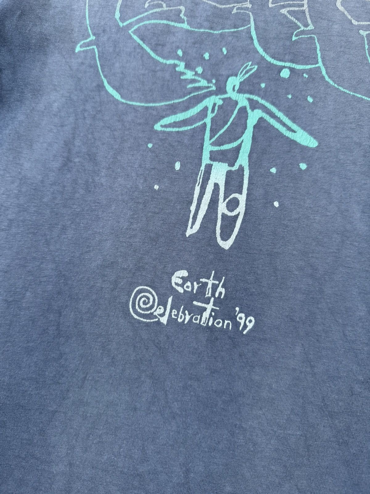 Vintage Distressed Sun Faded Save The Earth Celebration Tees Size US L / EU 52-54 / 3 - 5 Thumbnail