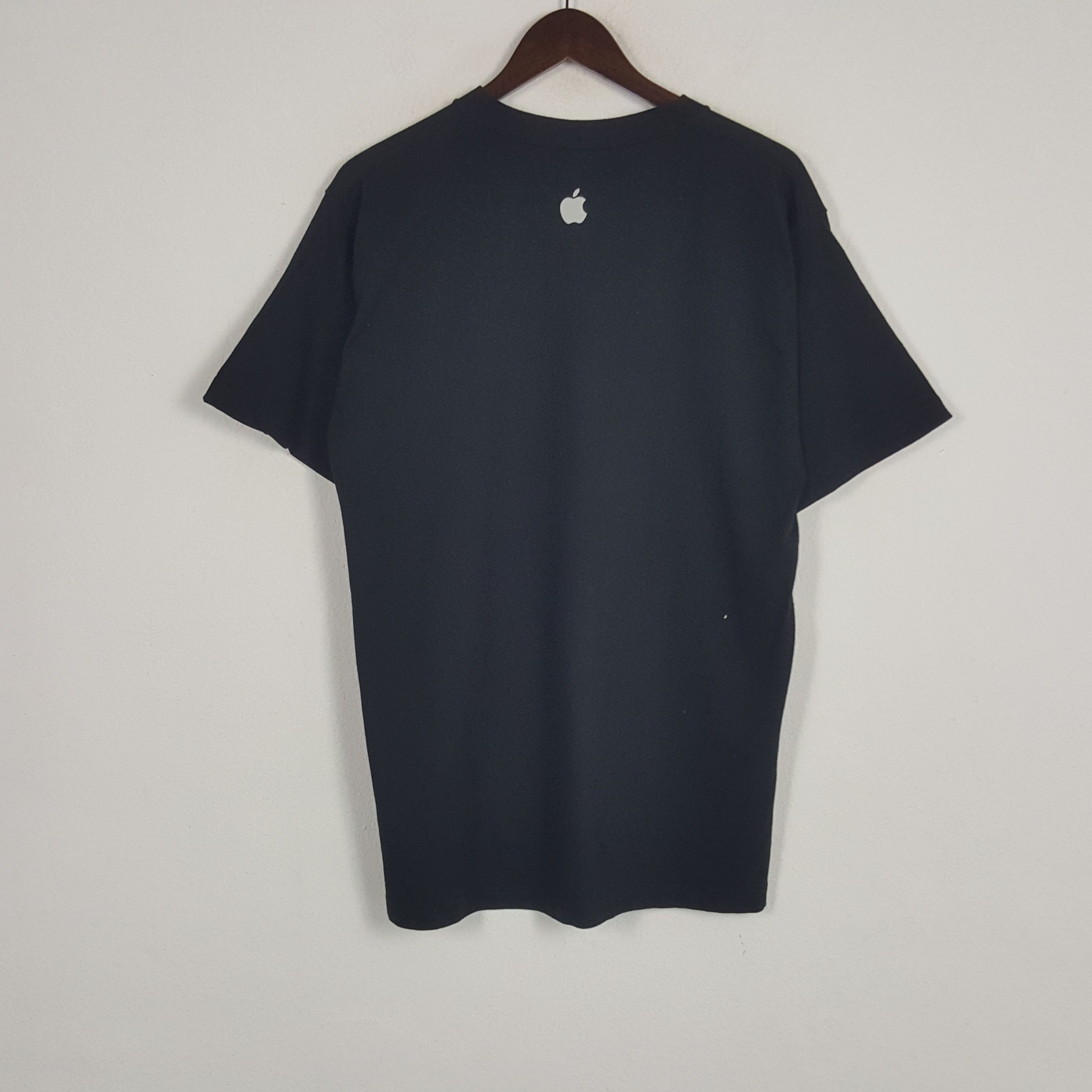 Apple × Vintage Vintage IPod Nano Apple Brand Tshirt Size US L / EU 52-54 / 3 - 3 Thumbnail