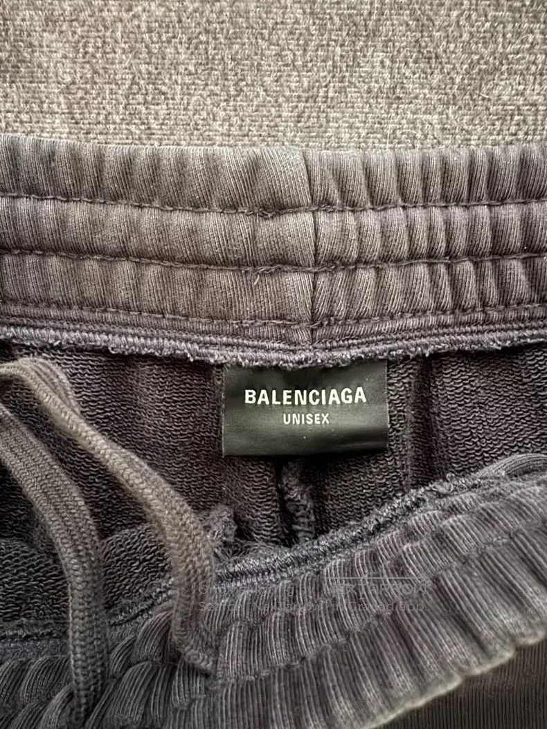 Balenciaga Balenciaga size XXS Sweatpants Size US 27 - 3 Thumbnail