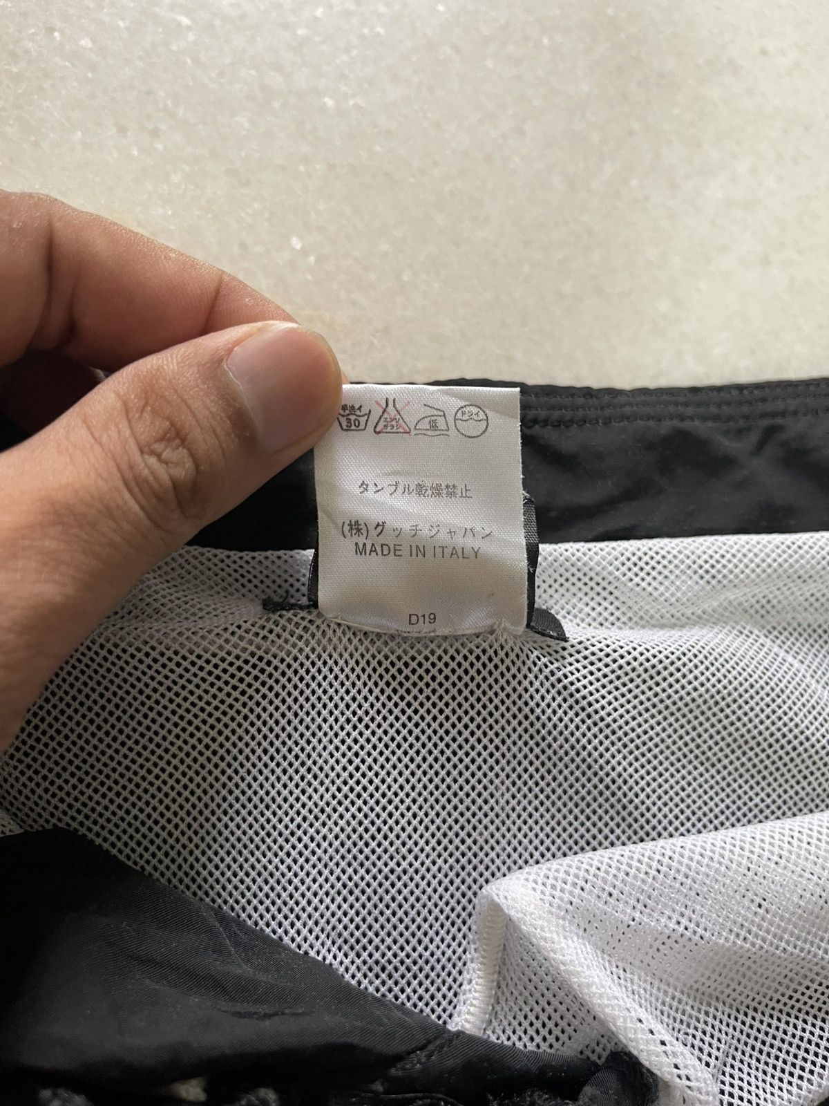 Gucci Vintage Gucci TomFord Beach Short Pants 10 Size US 30 / EU 46 - 8 Thumbnail