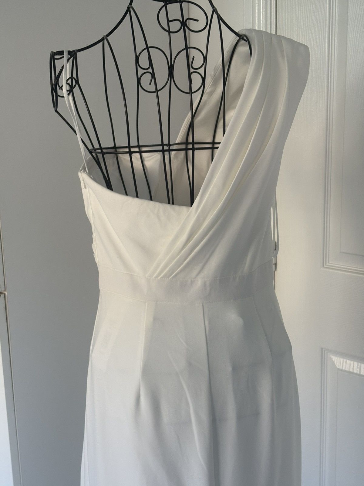 Badgley Mischka Badgley Mischka wedding gown US4 Size S / US 4 / IT 40 - 5 Thumbnail