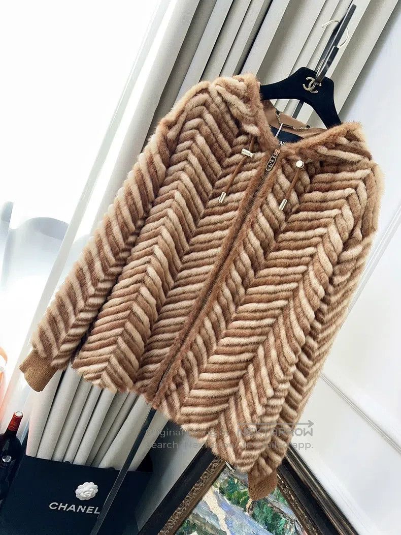 Fendi Fendi Brown and khaki color V-neck fur-trimmed coat Size XXS / US 00 / IT 34 - 1 Thumbnail