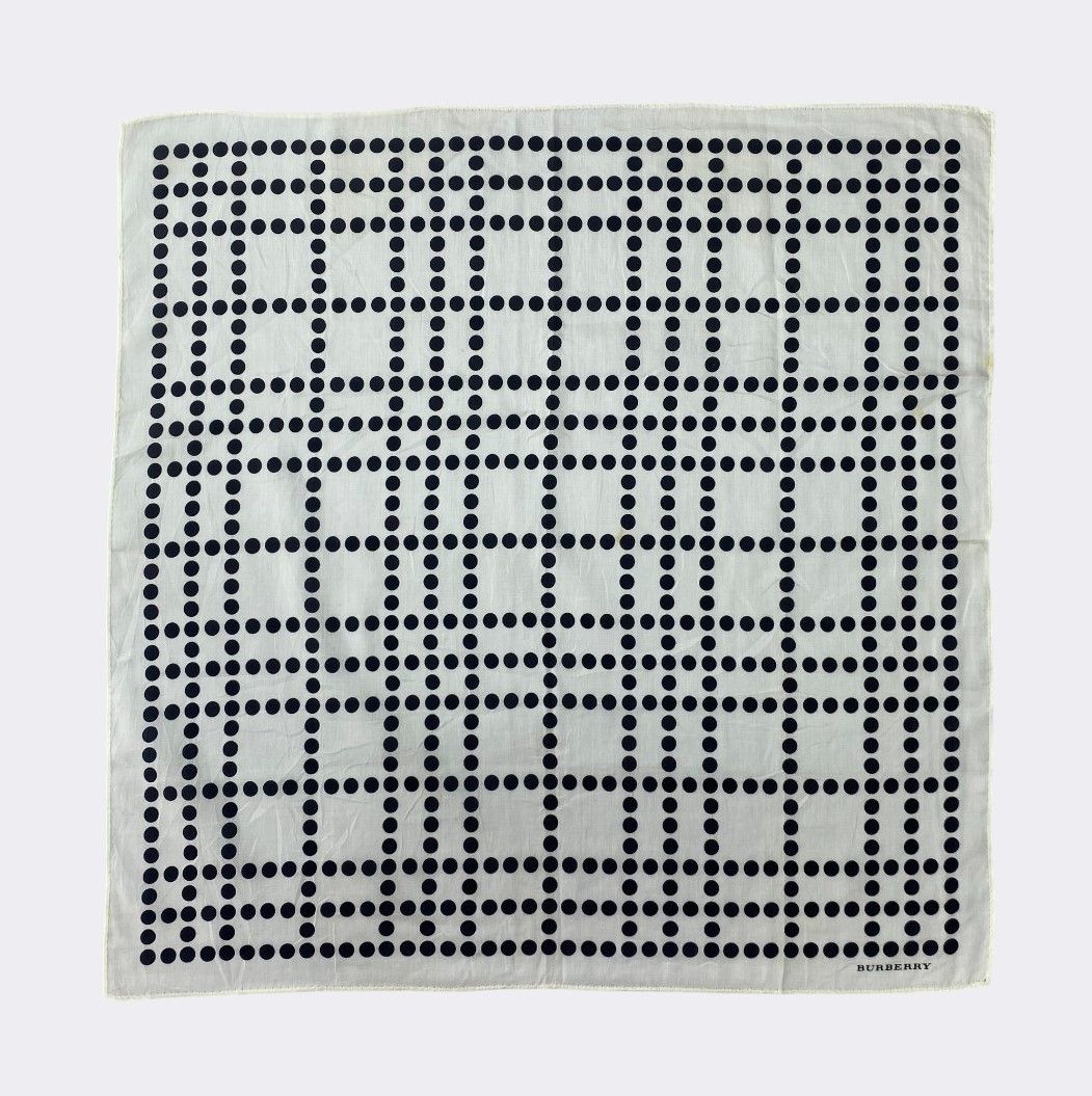 Burberry Vintage Burberry Handkerchief Neckerchief Bandana H049R Size ONE SIZE - 2 Thumbnail