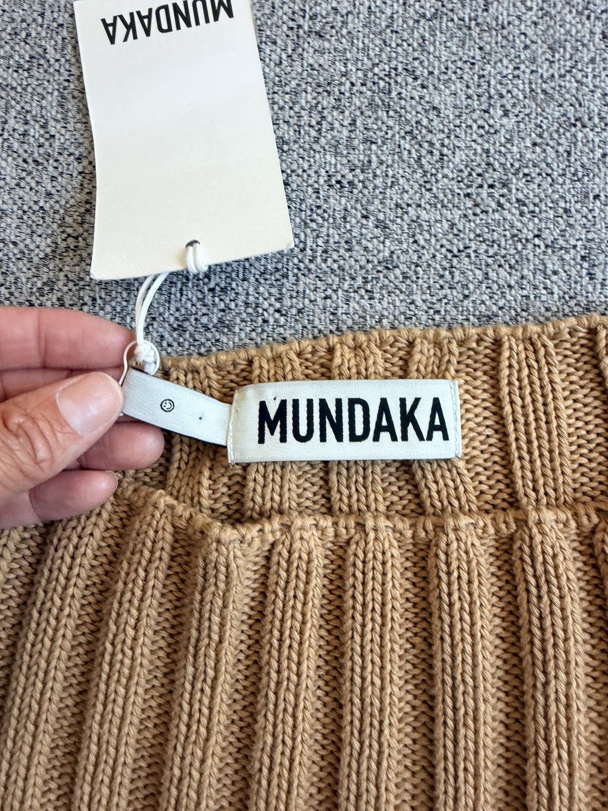 Other Mundaka tan knit sweater cropped tube top M nwt Size M / US 6-8 / IT 42-44 - 3 Thumbnail
