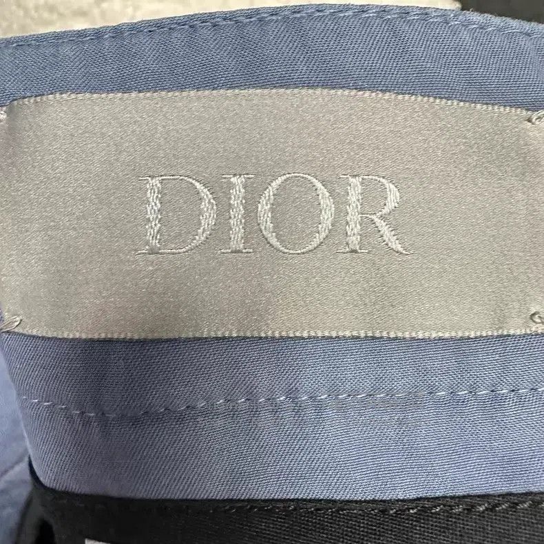 Dior Dior Lock buckle functional workwear shorts casual pants Size US 28 / EU 44 - 5 Thumbnail