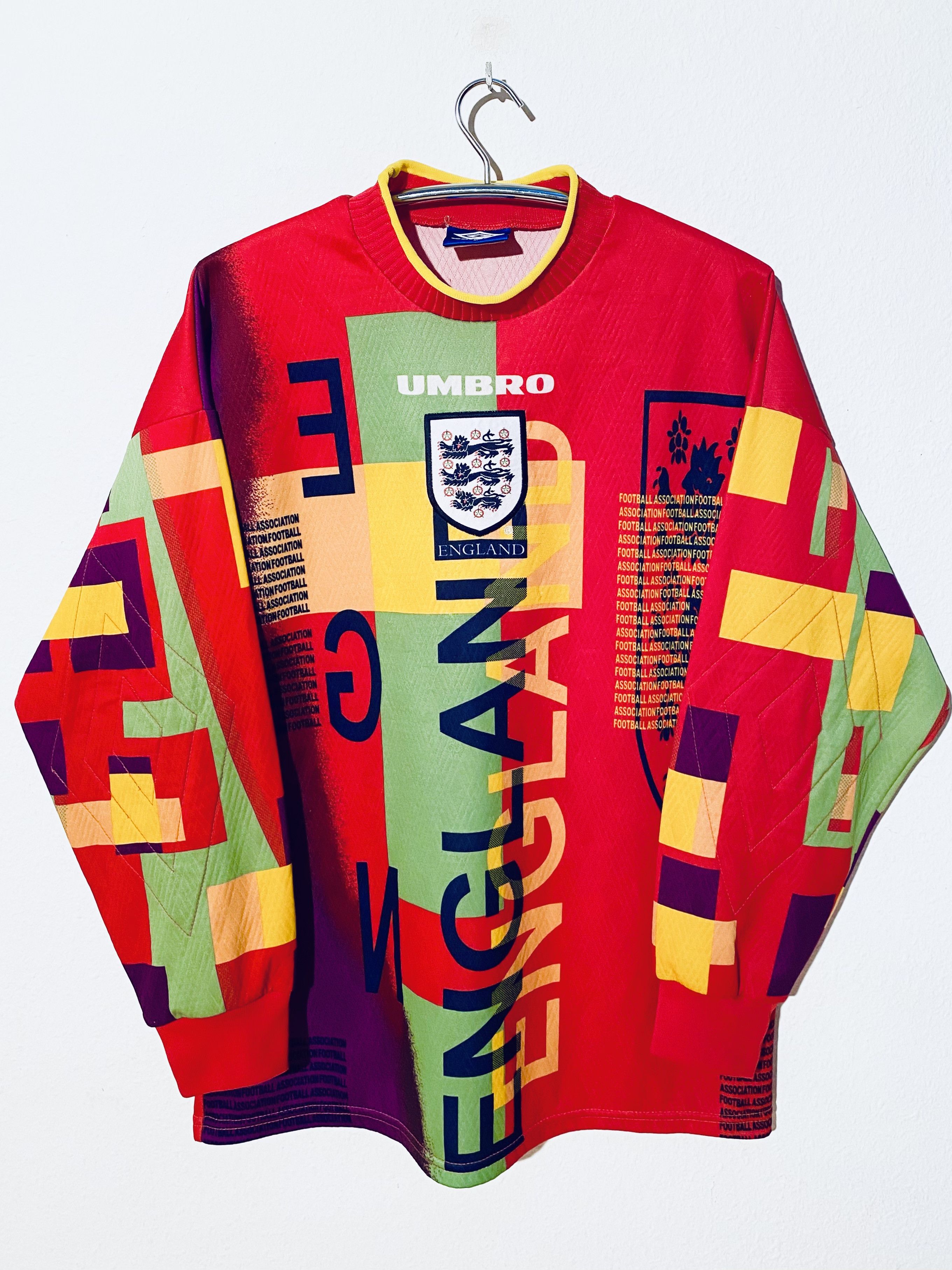 Umbro × Vintage England Away Goalkeeper Euro 96 Football Shirt Jersey Size US M / EU 48-50 / 2 - 1 Thumbnail