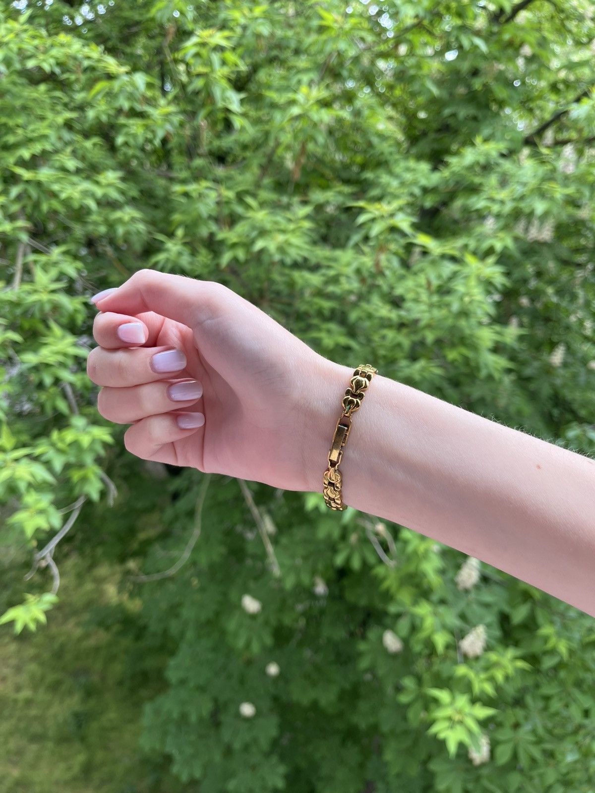 Jewelry Vintage Luch Women’s USSR Watch with Gold Bracelet Size ONE SIZE - 11 Thumbnail