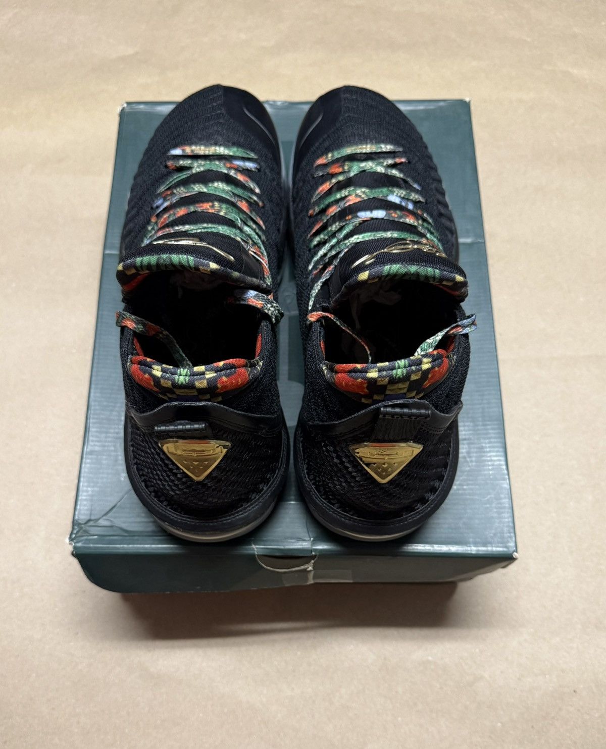 Nike Nike Air Lebron 16 KC Watch Men’s basketball shoes size 14! Size US 14 / EU 47 - 4 Thumbnail