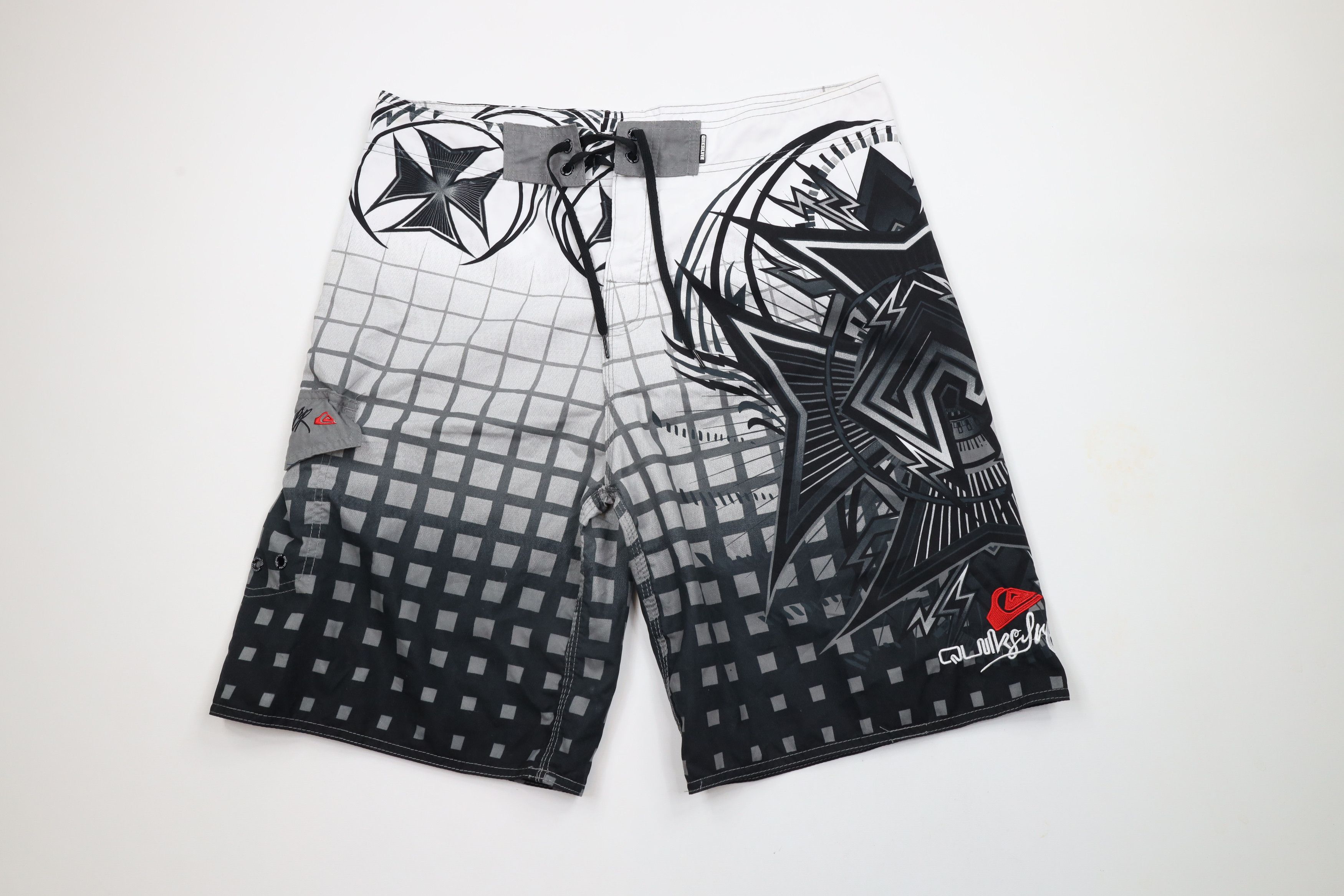 Quiksilver × Vintage Vintage Quiksilver Surfing Iron Cross Tribal UFC MMA Shorts Size US 38 / EU 54 - 1 Thumbnail