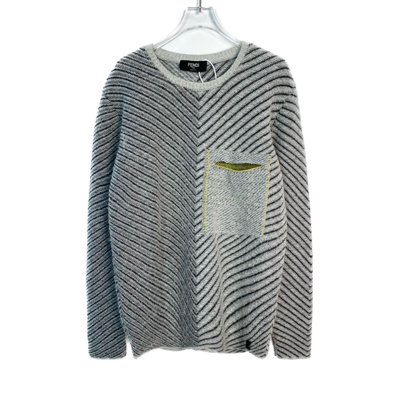 Fendi Fendi Mens Crew-Neck Wool Knit Sweater Size 44 With Pocket & Size US S / EU 44-46 / 1 - 1 Thumbnail