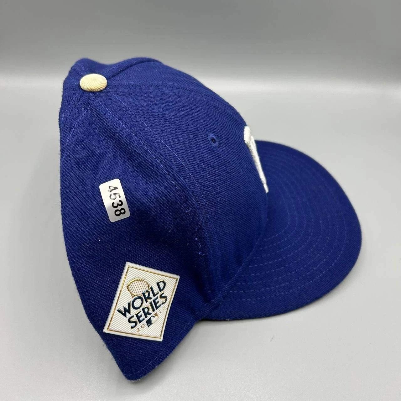 New Era Los Angeles LA Dodgers Hat Men 8 Blue World Series Fitted Size ONE SIZE - 10 Thumbnail