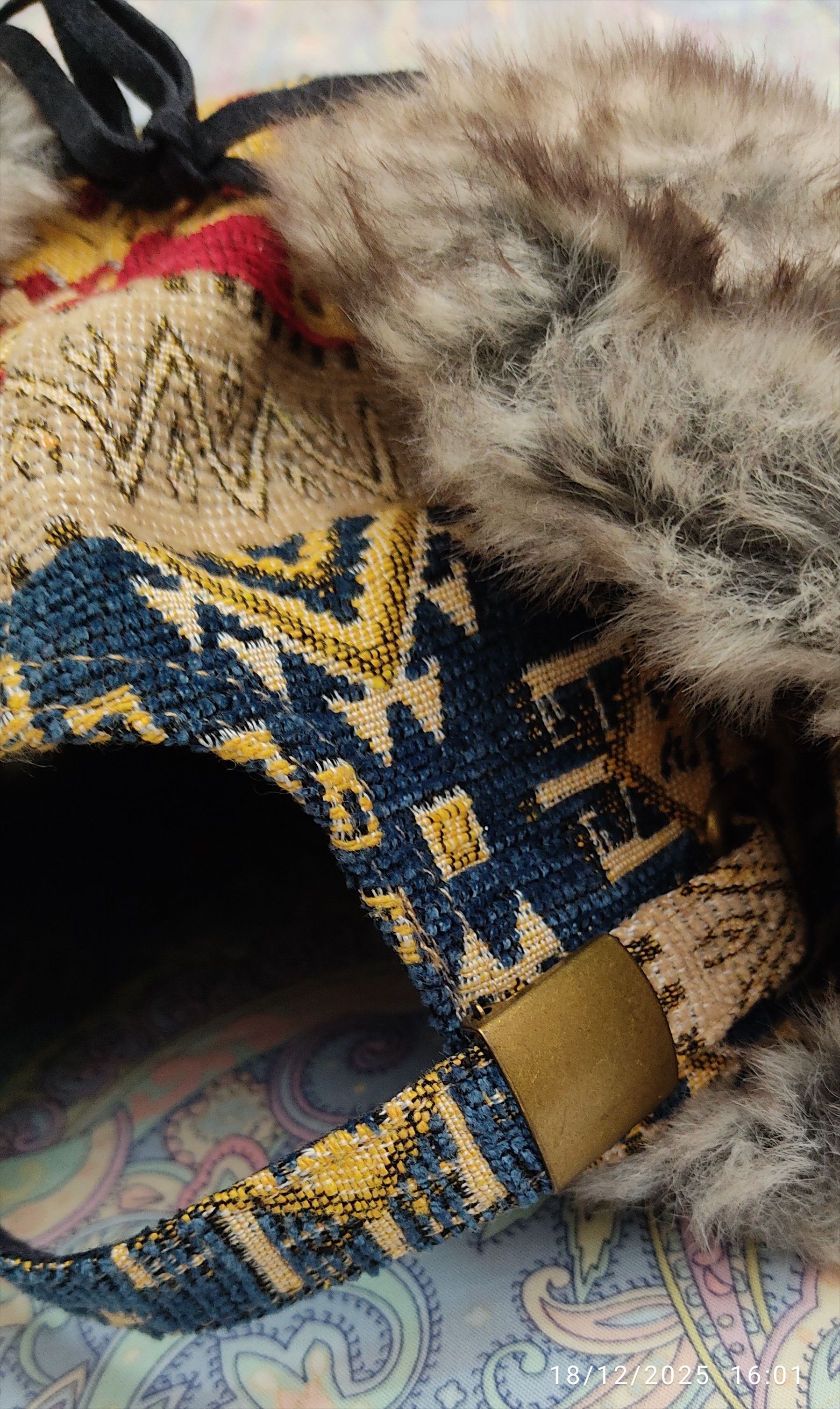 Japanese Brand ITTICACA Japan Andean Tapestry Earflap Cap Winter Hat Rare Size ONE SIZE - 7 Thumbnail