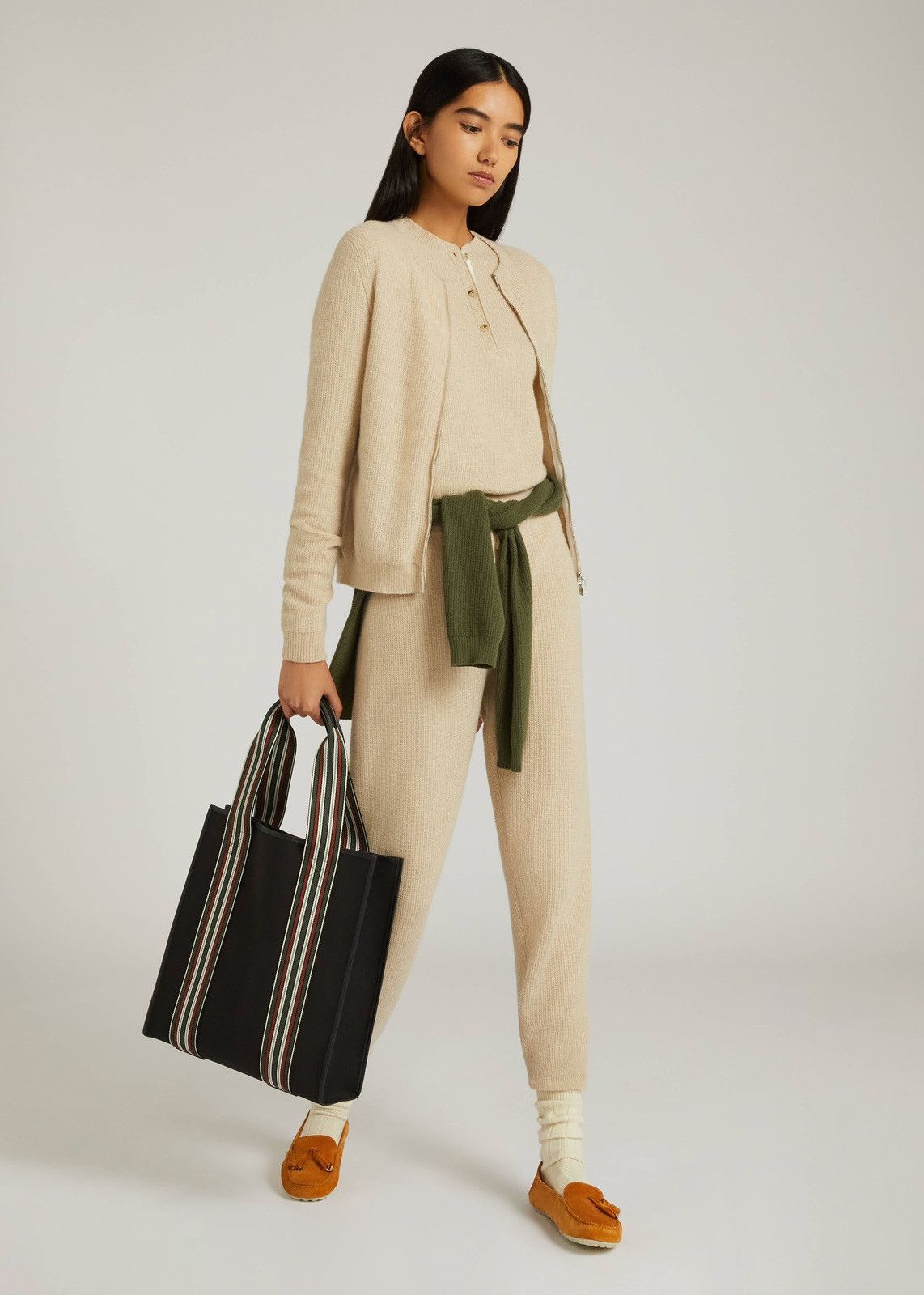 o1srvl11e0424 Trouser in Calfskin