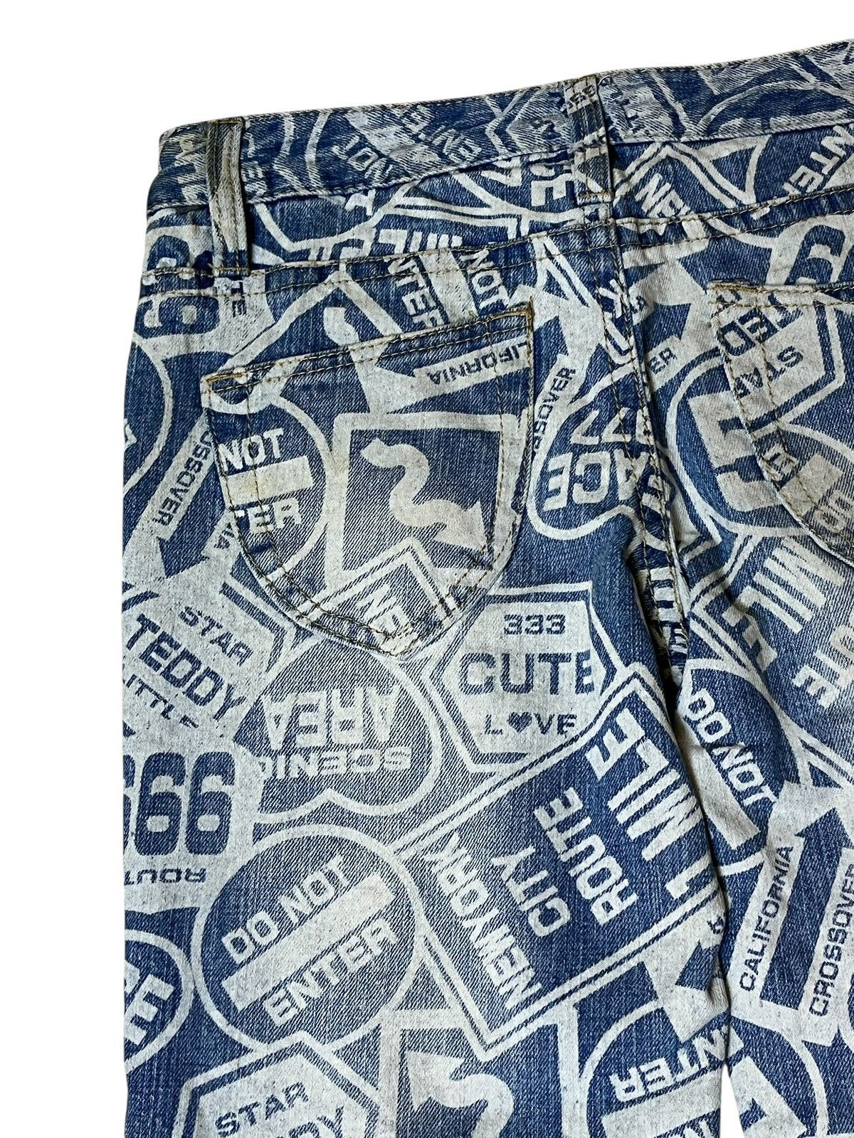 Le Grande Bleu (L.G.B.) Sick japanese subculture W.A.Z.P fullprint route 666 jeans Size US 30 / EU 46 - 9 Thumbnail