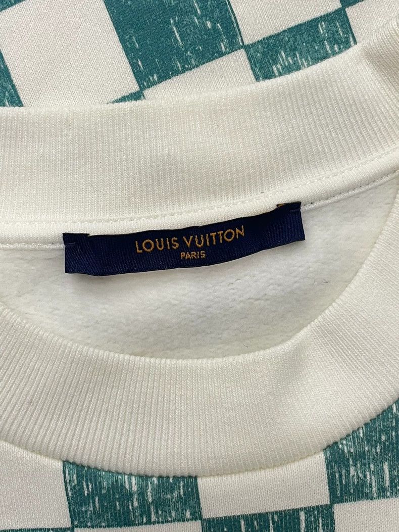 Louis Vuitton Louis Vuitton Green and white color-block plaid crew-neck Size US M / EU 48-50 / 2 - 4 Thumbnail