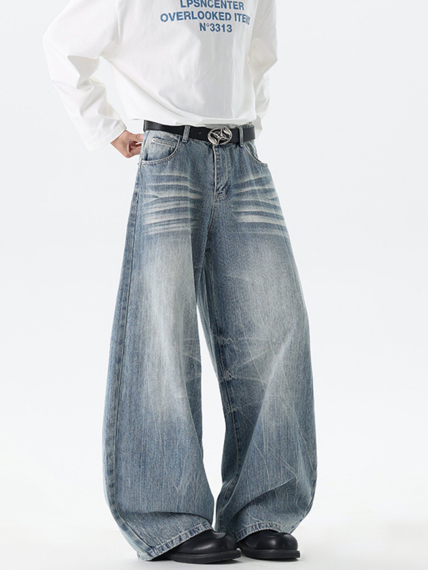 Vintage American Distressed & Washed Denim Jeans with Lightning Size US 32 / EU 48 - 2 Thumbnail