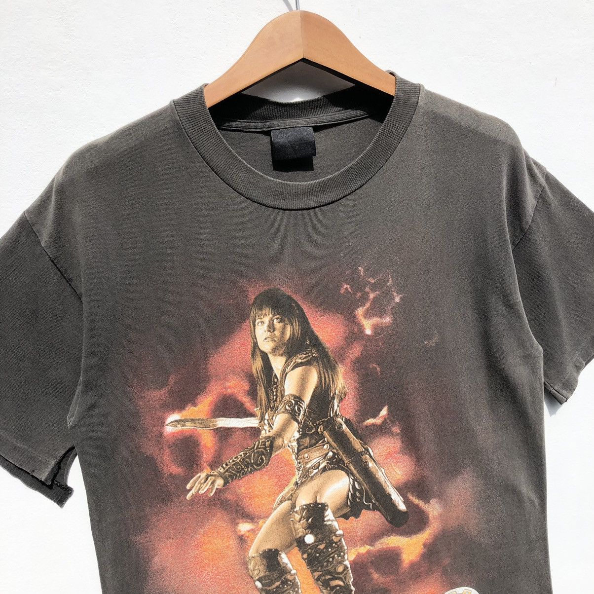 Other Distressed Vintage 90s Xena Warrior Princess Movie Shirt Size US M / EU 48-50 / 2 - 4 Thumbnail