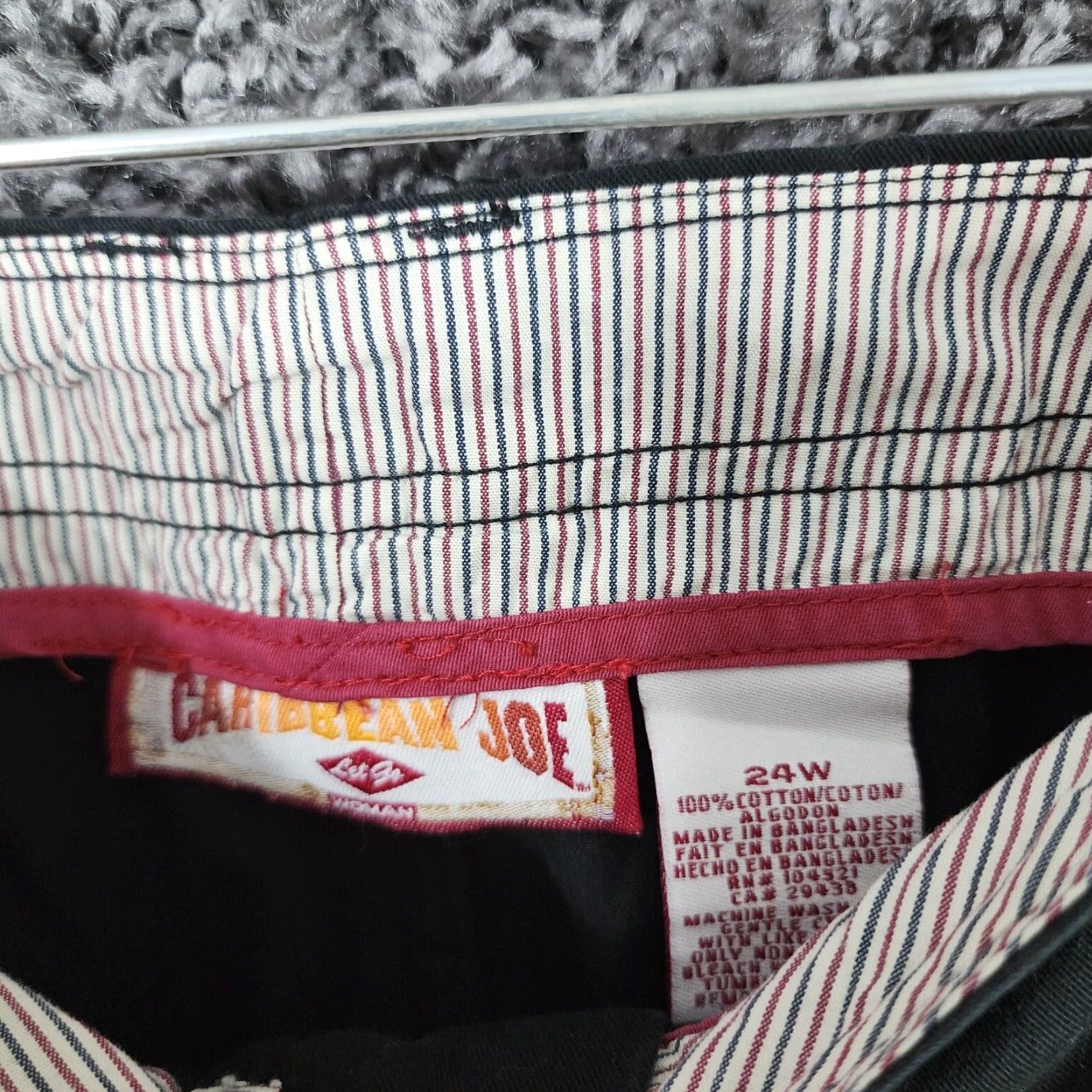 Vintage Caribbean Joe Let Go Women’s Plus Size Capri Pants 24W Black 100% Cotton NWT Size 42" / US 20 - 3 Thumbnail