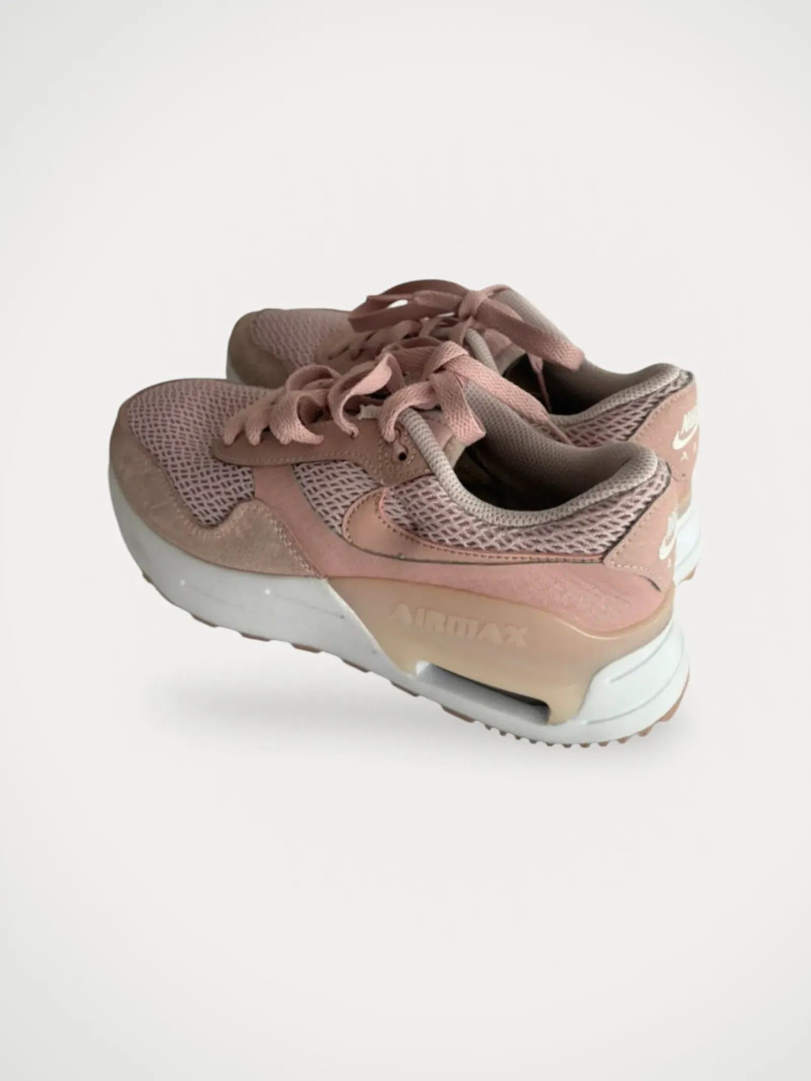Nike Nike Sneakers Size US 7.5 / IT 37.5 - 1 Thumbnail