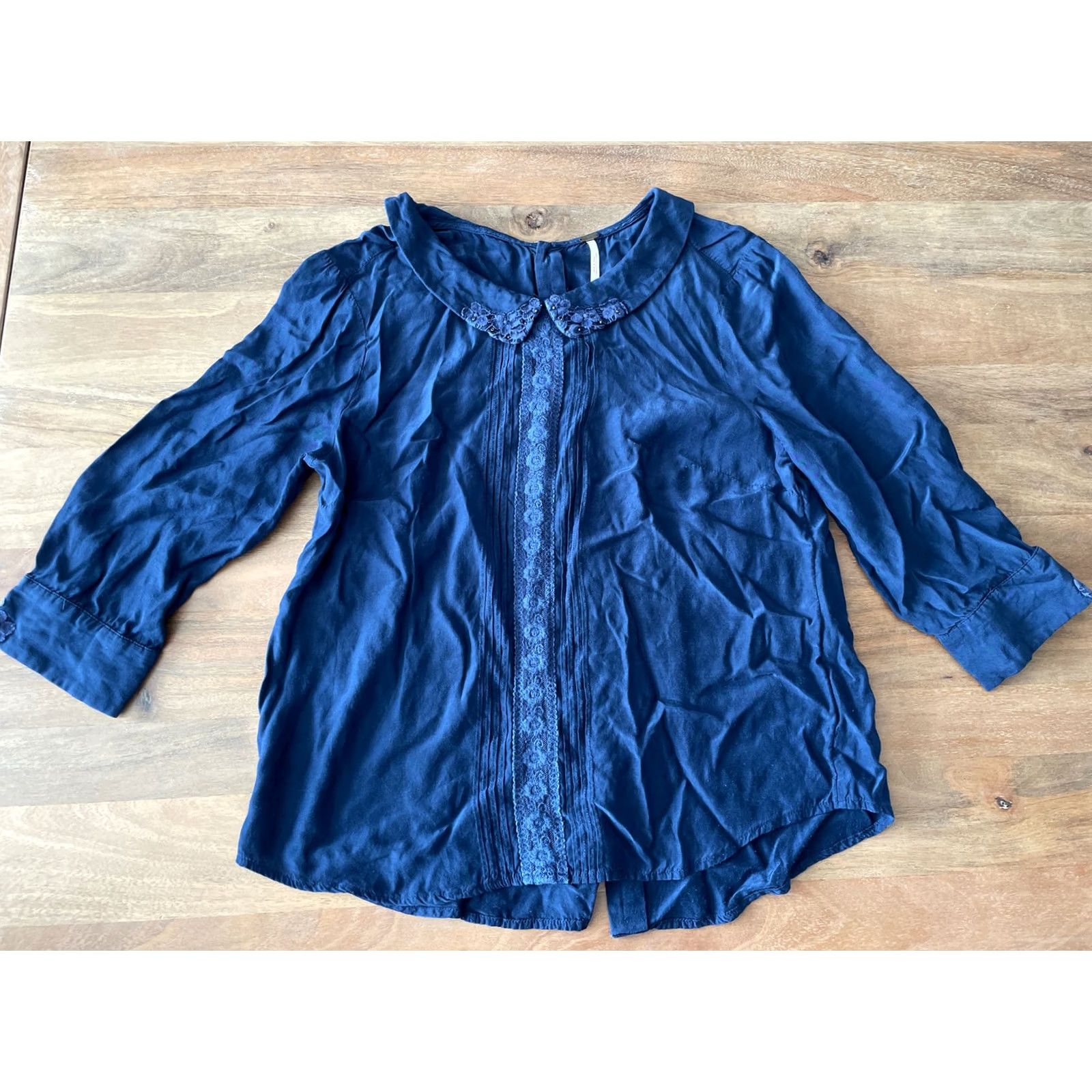 Free People Free People Blouse Shirt Women M Blue Embroidered Bohemian Tunic Long Sleeve Button Open Back Strait Casual Party/Cocktail Travel Size M / US 6-8 / IT 42-44 - 2 Thumbnail