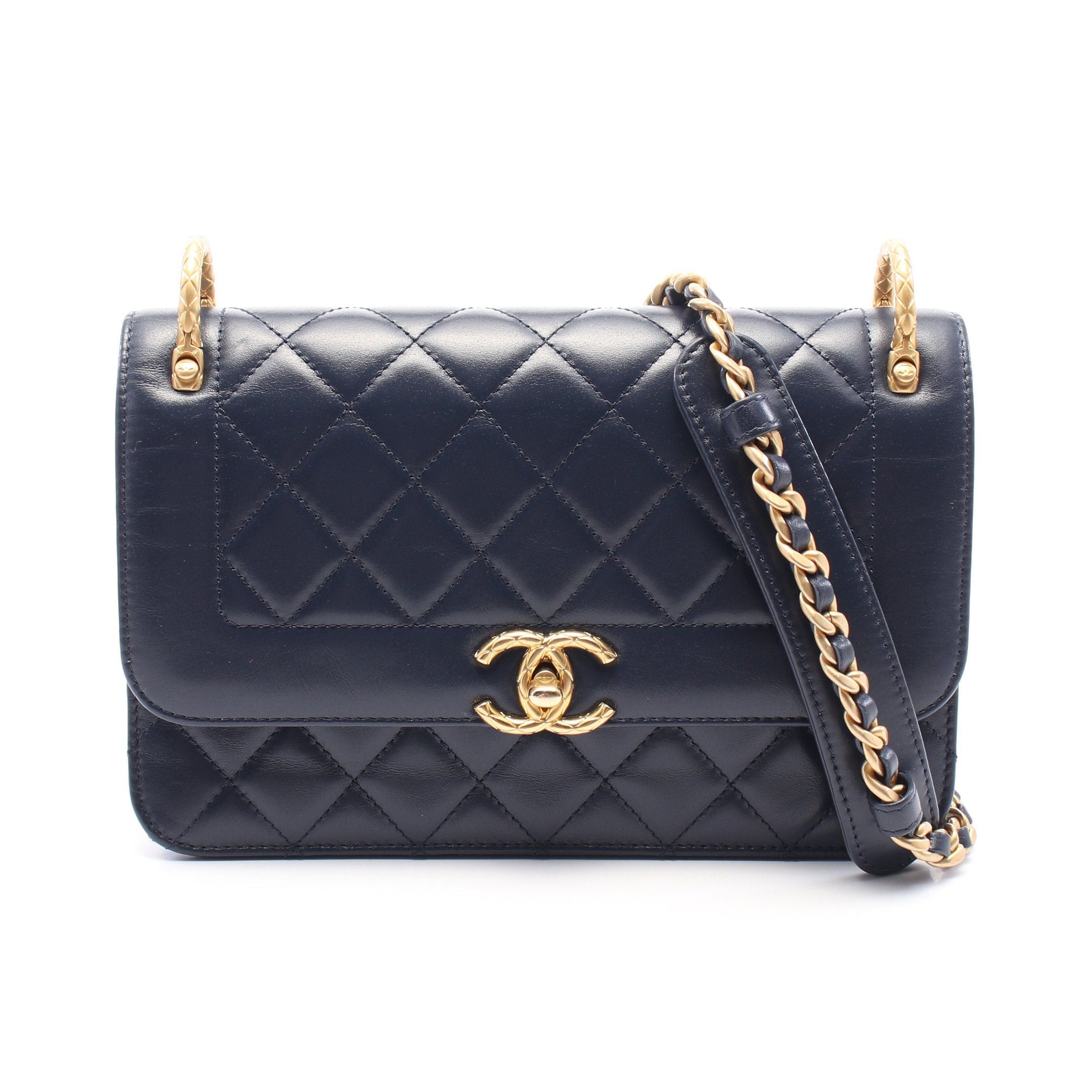 Chanel Chanel Matelasse Chain Shoulder Bag Leather Navy Gold Hardware Size ONE SIZE - 1 Thumbnail