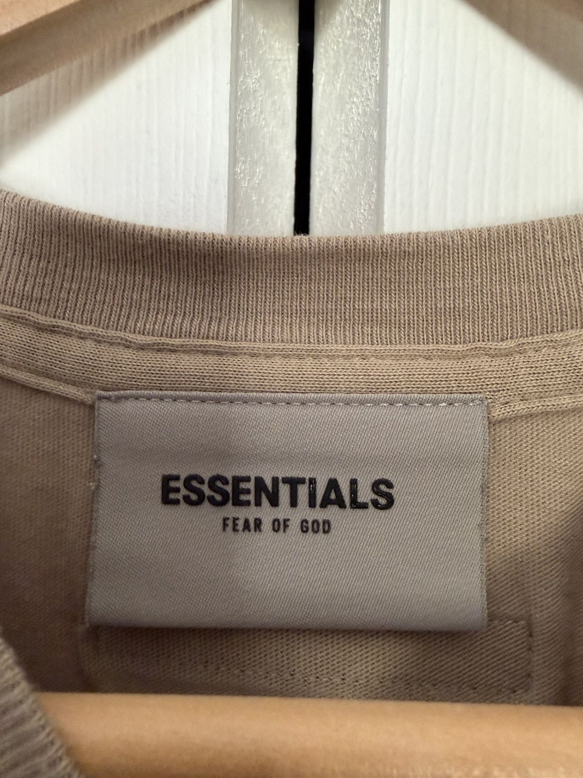 Essentials Fear of God Essentials Tan T-Shirt Size US S / EU 44-46 / 1 - 3 Thumbnail