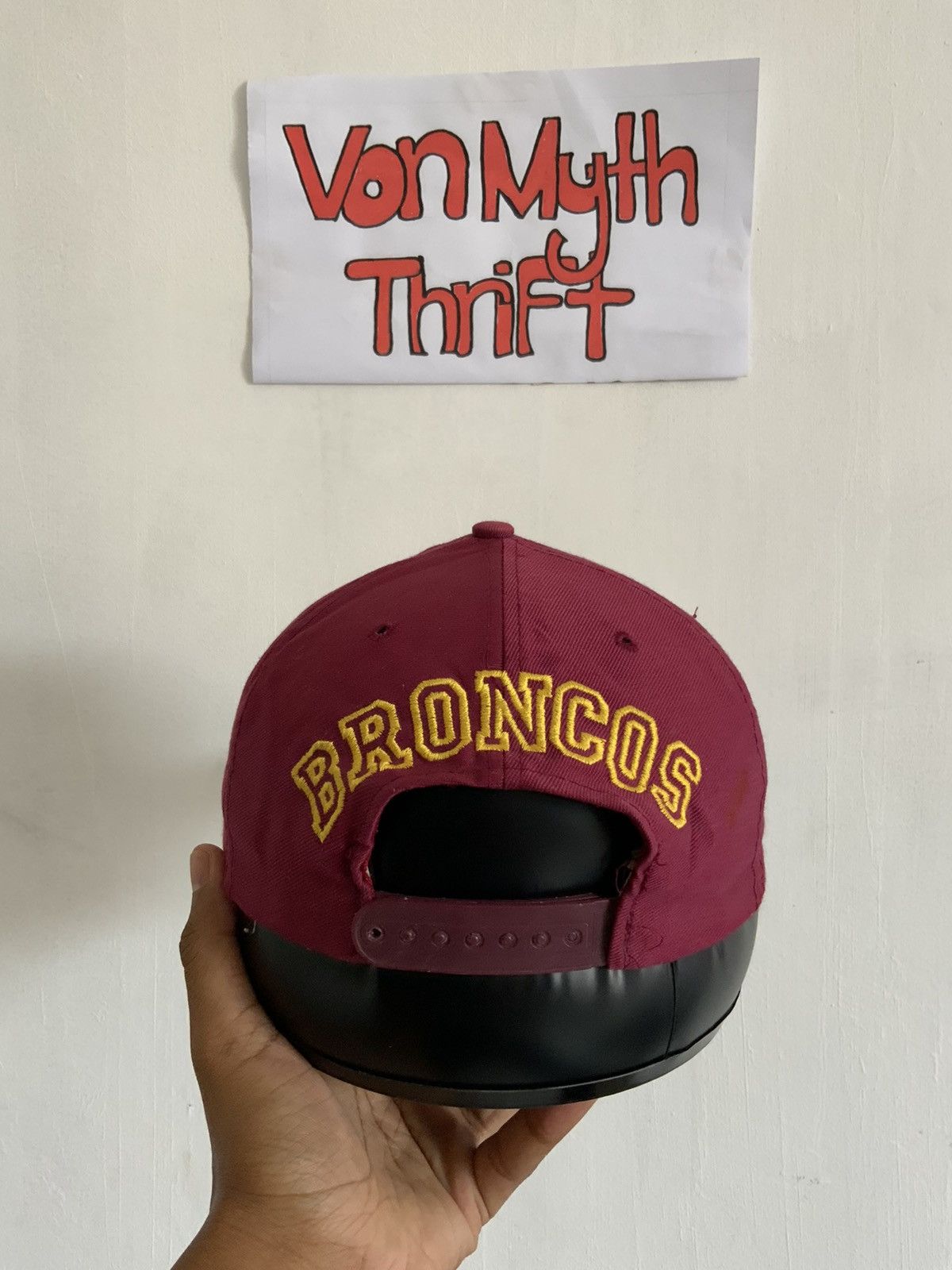 If Six Was Nine Brisban Broncos Australian RL Hat Size ONE SIZE - 4 Thumbnail