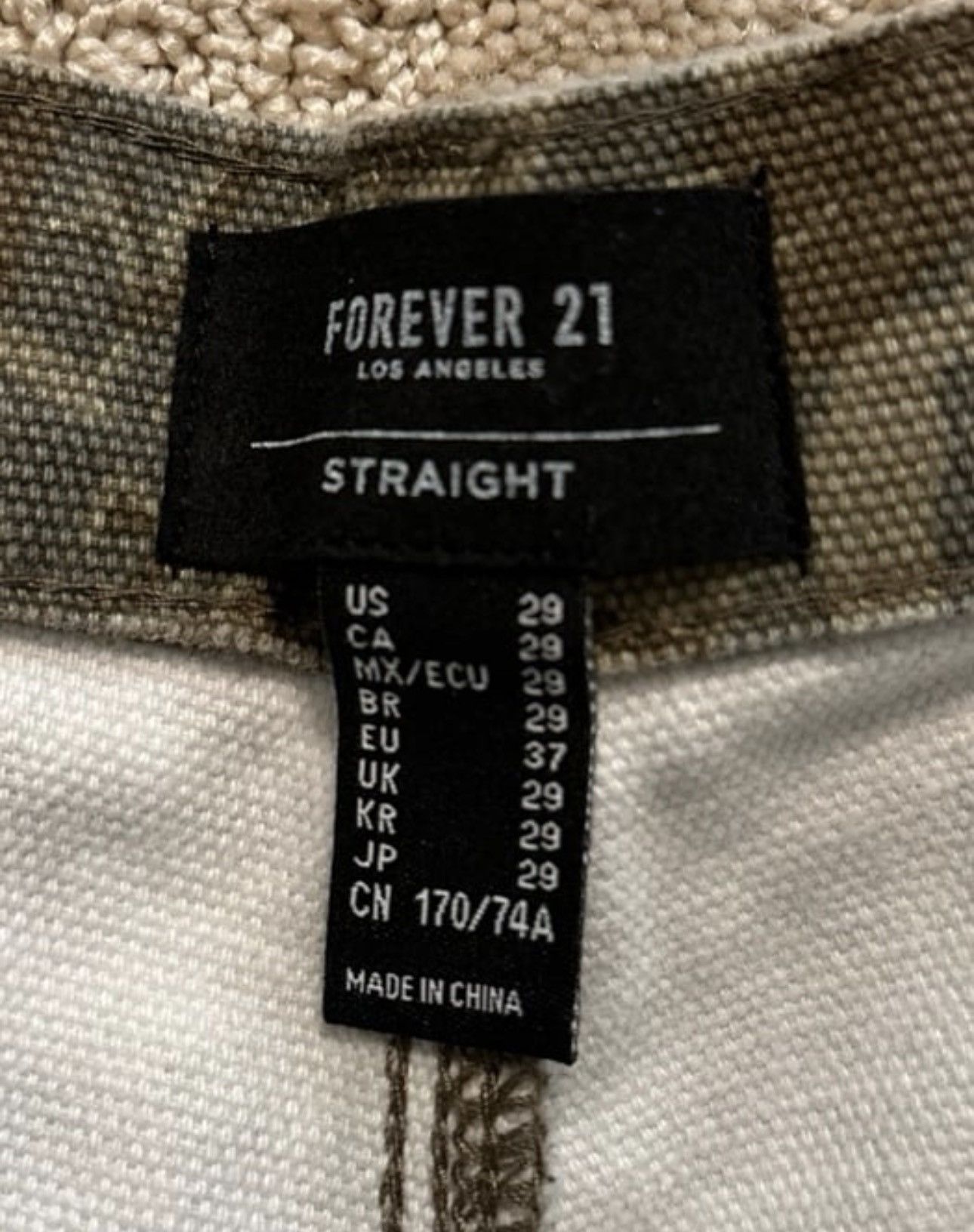 Forever 21 Forever 21 Mens Camoflauge Carpenter Jeans Size US 29 - 5 Thumbnail