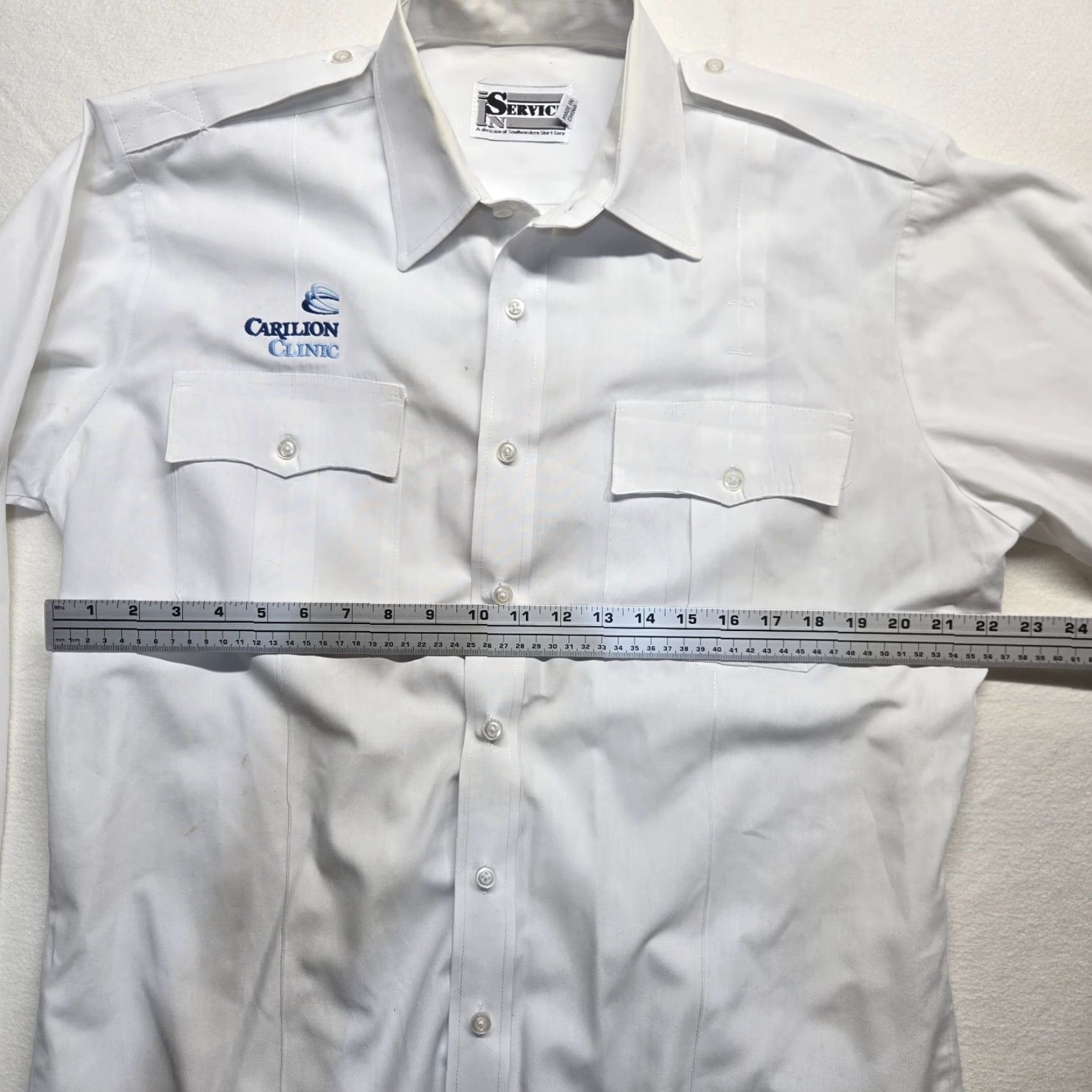 Vintage VINTAGE In Service Solid White Long Sleeve Button-Up Shirt Adult Large Classic Unisex Size US L / EU 52-54 / 3 - 6 Thumbnail