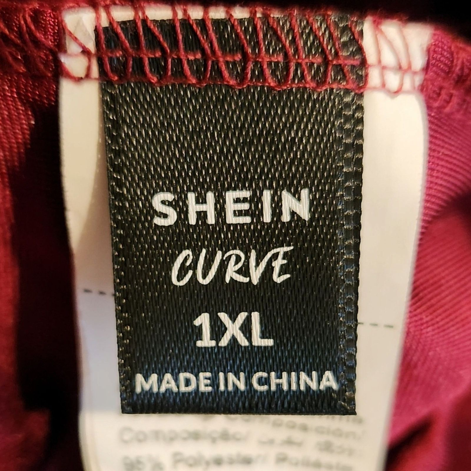 Shein Shein 1X Burgundy Velvet Floral Mesh Sleeve Dress Size XL / US 12-14 / IT 48-50 - 6 Thumbnail