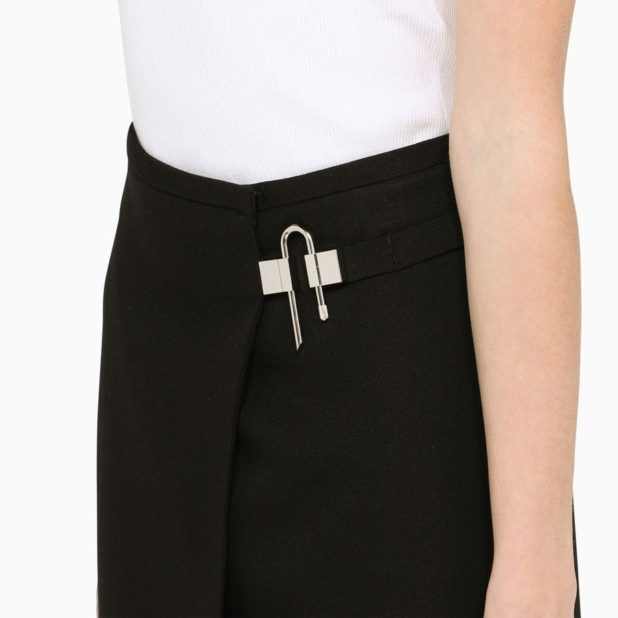 Givenchy o1d2blof0824 Skirt in Black Size 27" / US 4 / IT 40 - 5 Thumbnail