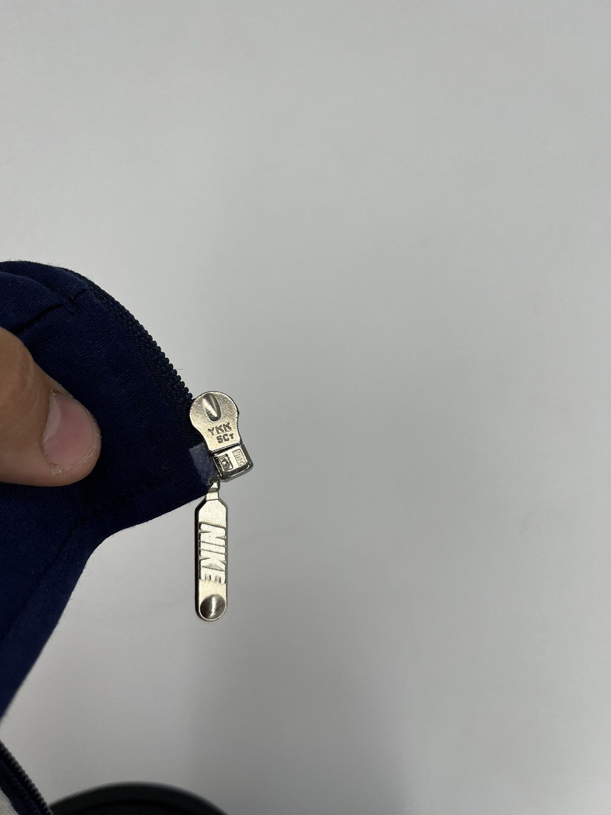 Nike × Vintage Nike Vintage 90s Sweatshirt Zip Swoosh Hype Rare Size US L / EU 52-54 / 3 - 13 Thumbnail