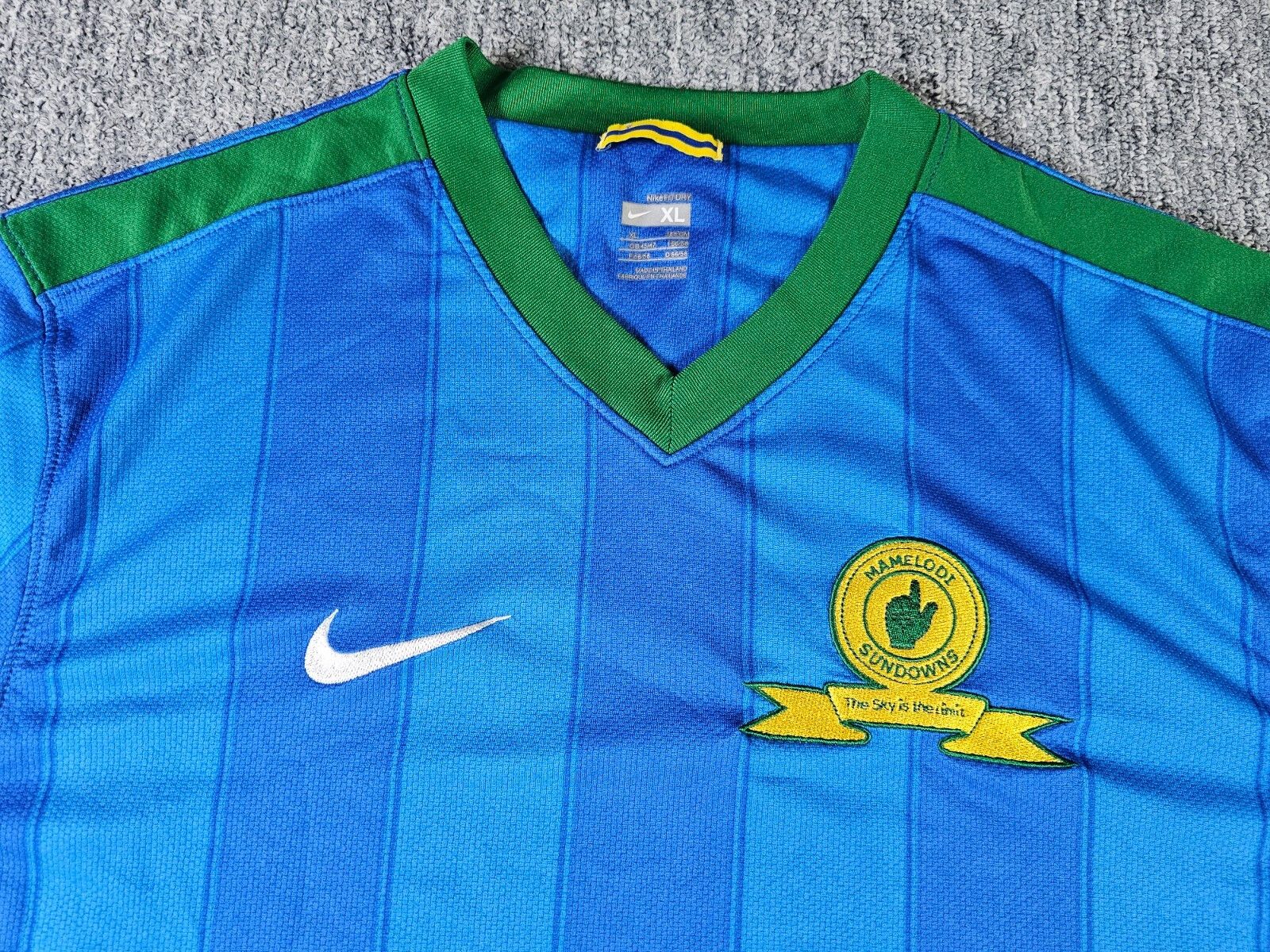 Nike Nike Mamelodi Sundowns 2009-10 Away Soccer Jersey XL Size US XL / EU 56 / 4 - 3 Thumbnail