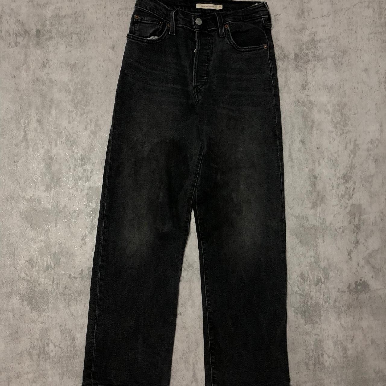Levi's Black straight leg jeans #straightlegjeans Size US 26 / EU 42 - 1 Thumbnail