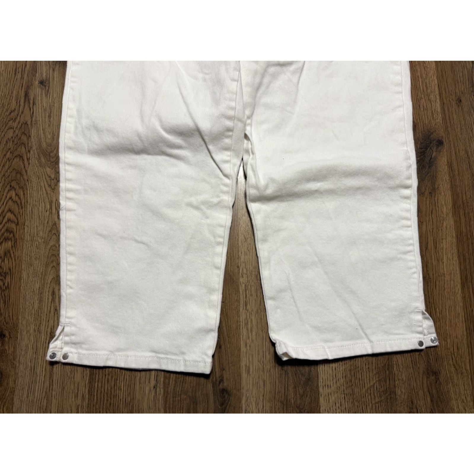 Gloria Vanderbilt Gloria Vanderbilt Amanda Jeans Capris White 12 Regular Stretch Denim 5-Pocket Pressed Rise High Ladies Womens Size 34" / US 12 / IT 48 - 3 Thumbnail